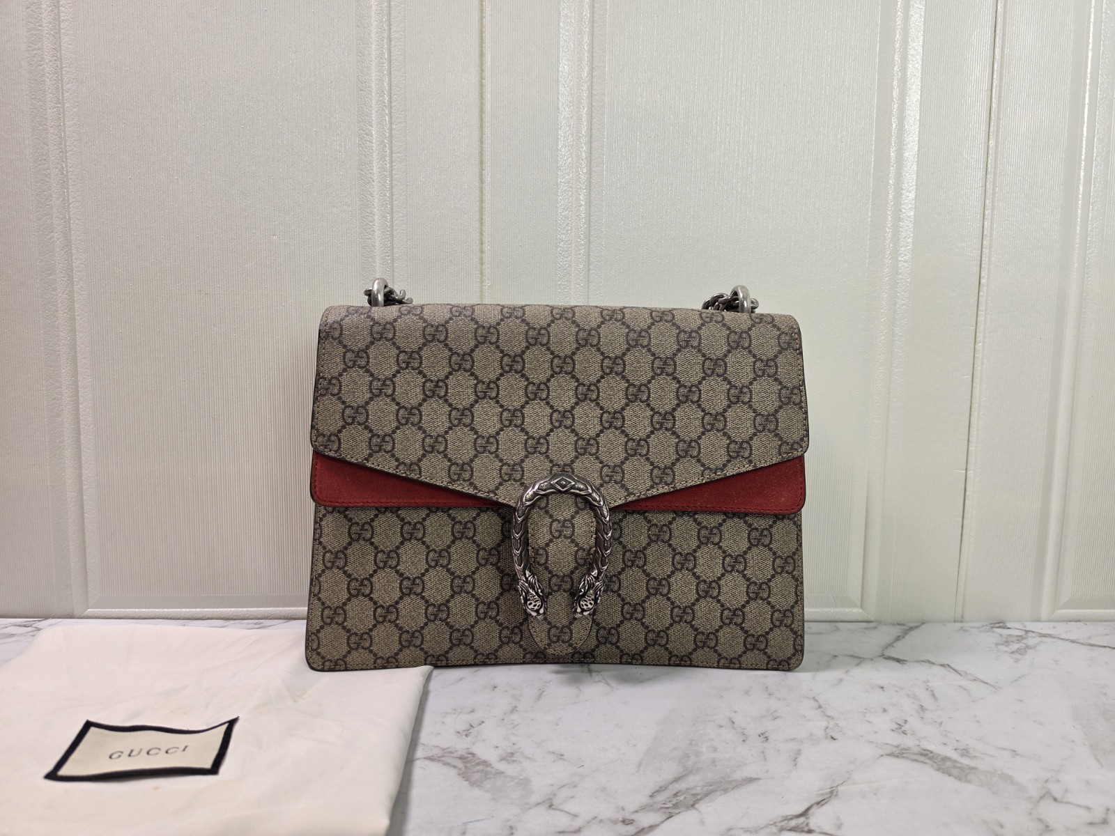 Gucci Dionysus GG Supreme Large Shoulder Bag Beige/Ebony with Red Suede Trim