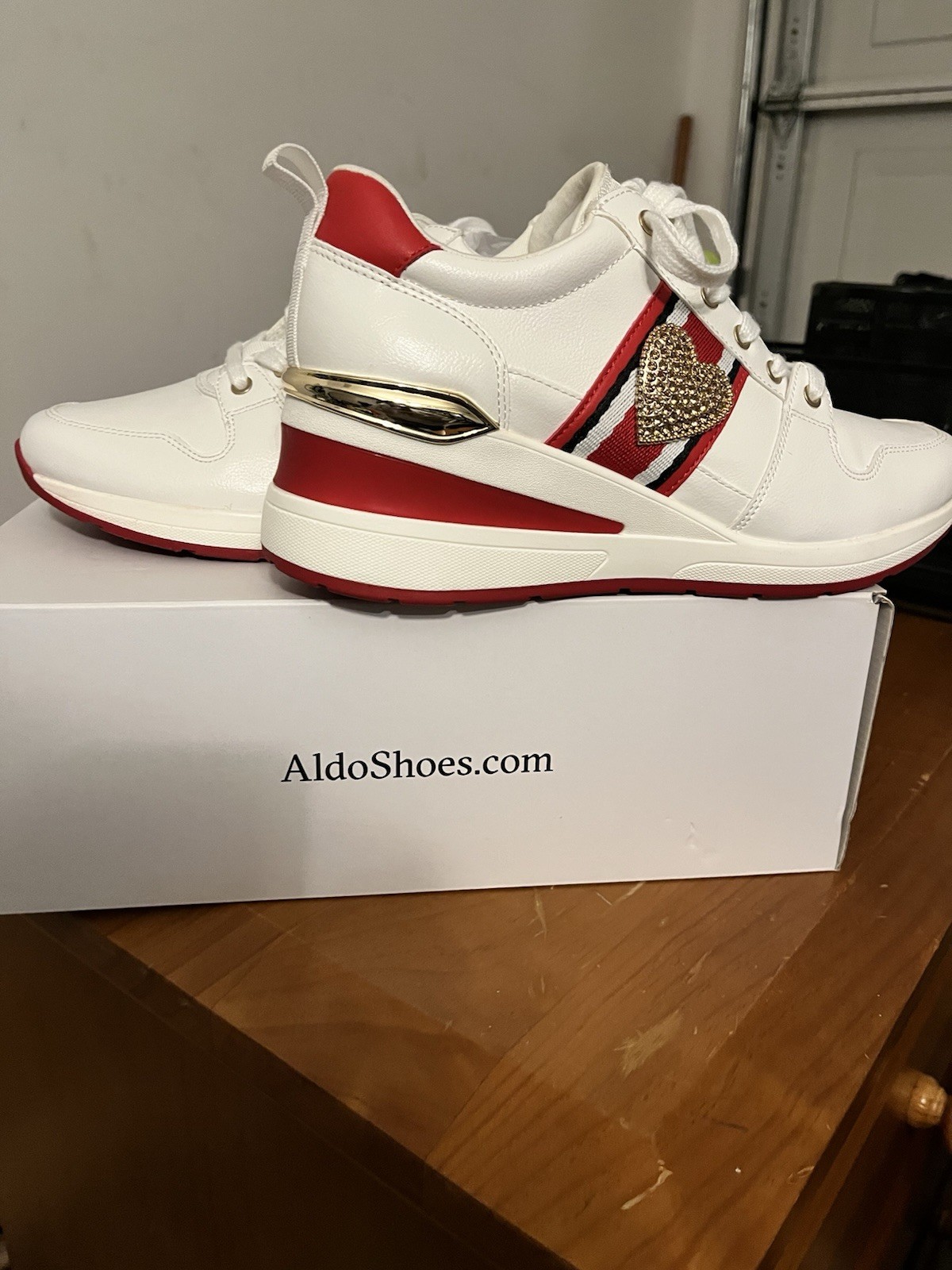 ALDO Women’s Low Top Lace-Up Sneakers White/Red Striped Rhinestone Heart