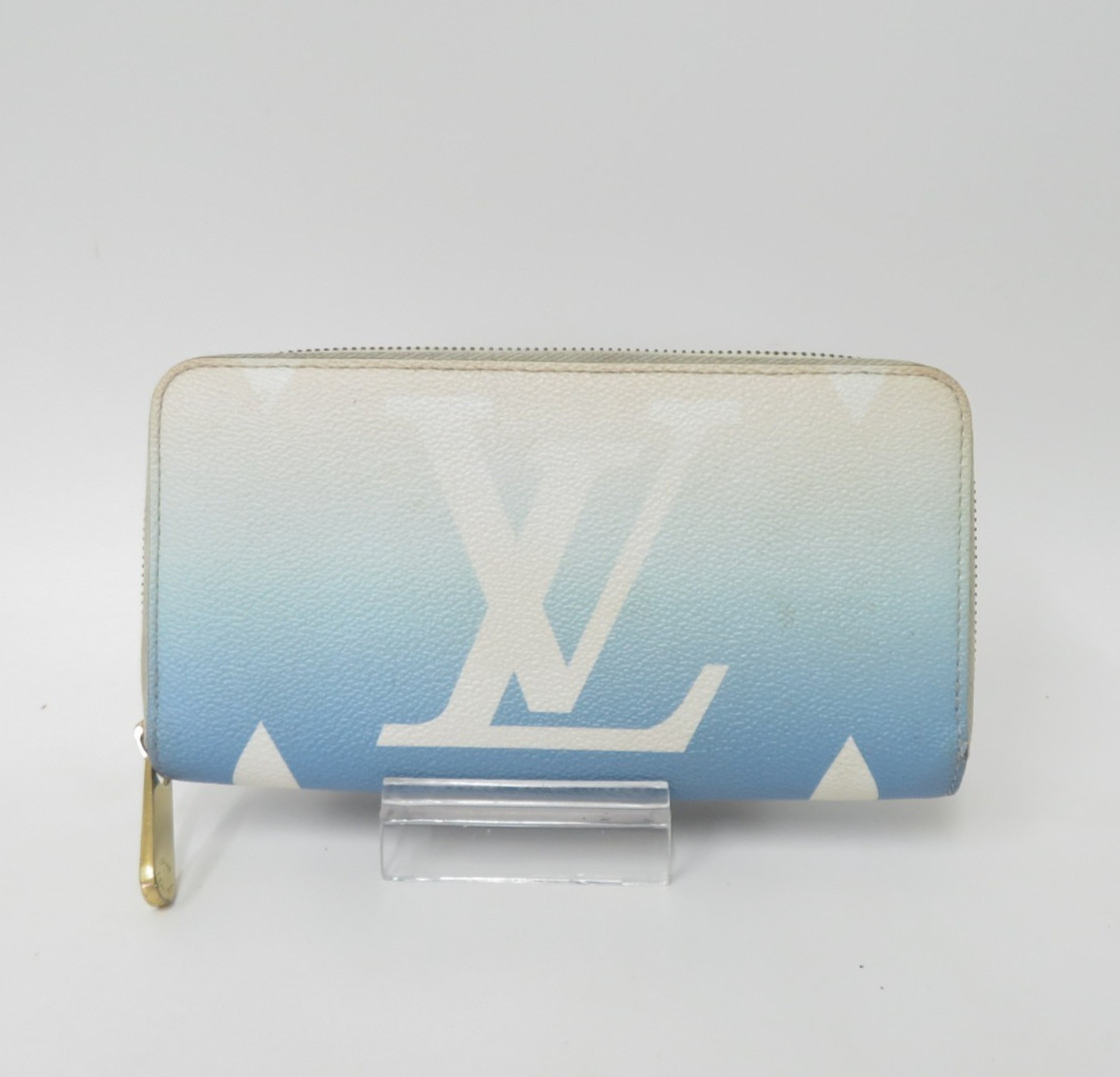 Authentic LOUIS VUITTON Monogram Giant Zip Around Zippy Wallet S#47269