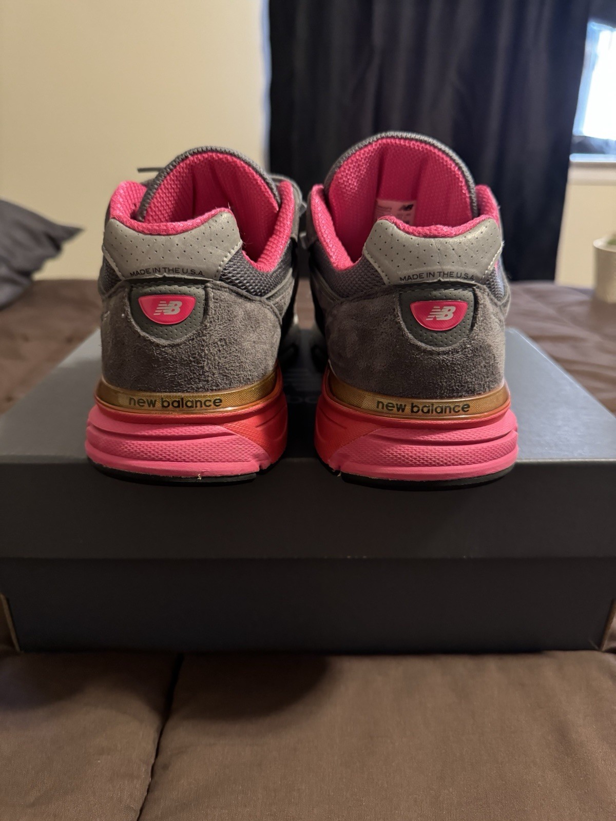 new balance 990v4 gray/pink