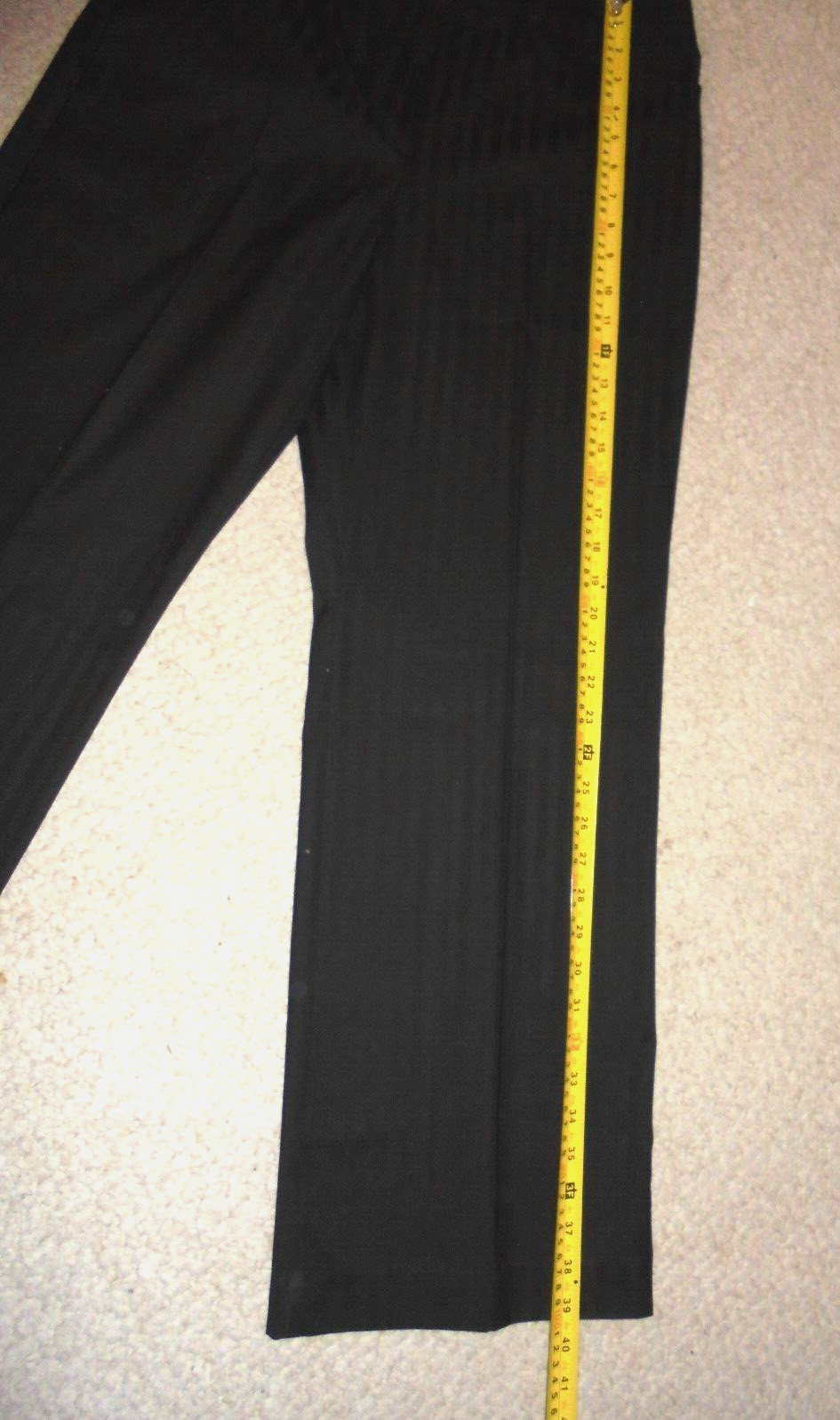 Worthington Women’s Stretch Slight Bootcut Dress Pants Size 8 Black striped New