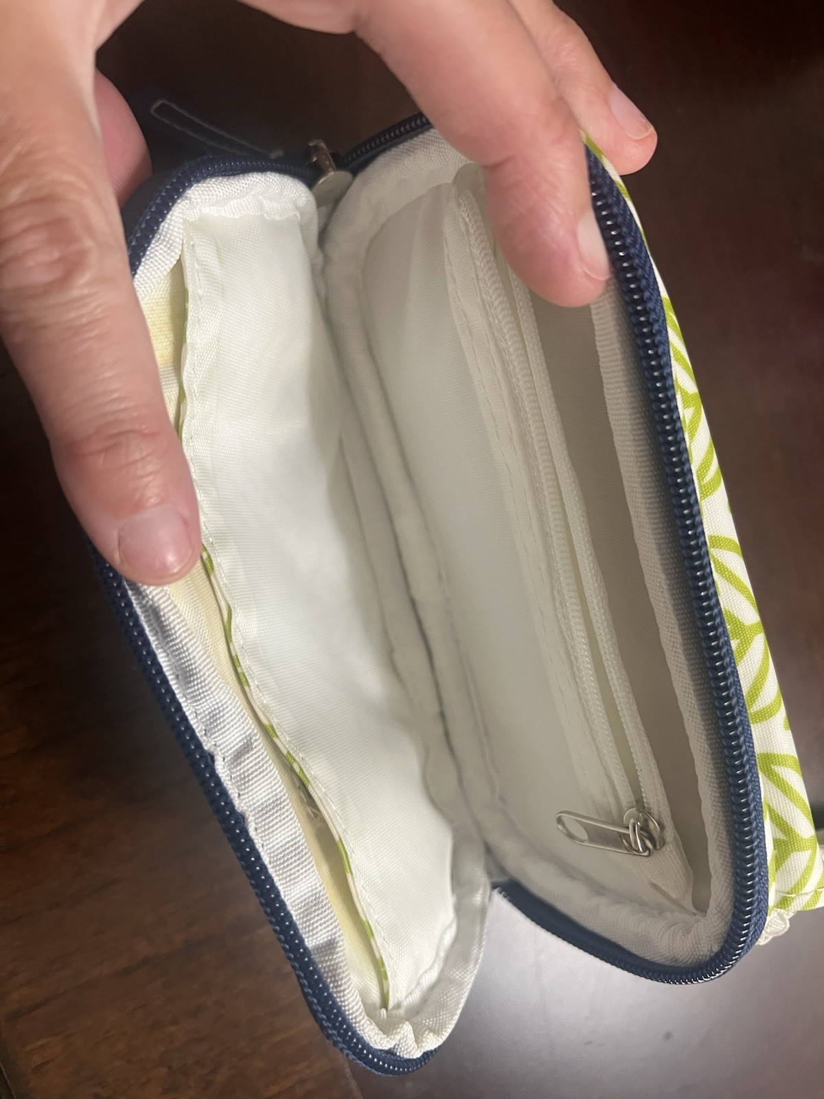 SCOUT Women’s Leaf Print Zip Wristlet Wallet with ID Window, Green/White/Blue