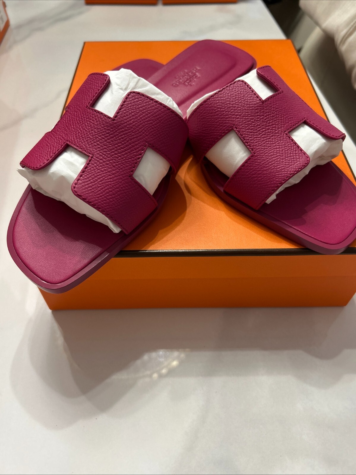 Multiple Sizes New Auth Hermes Oran Sandals Rose Hot Pink Fuchsia 37 38 39 40 41