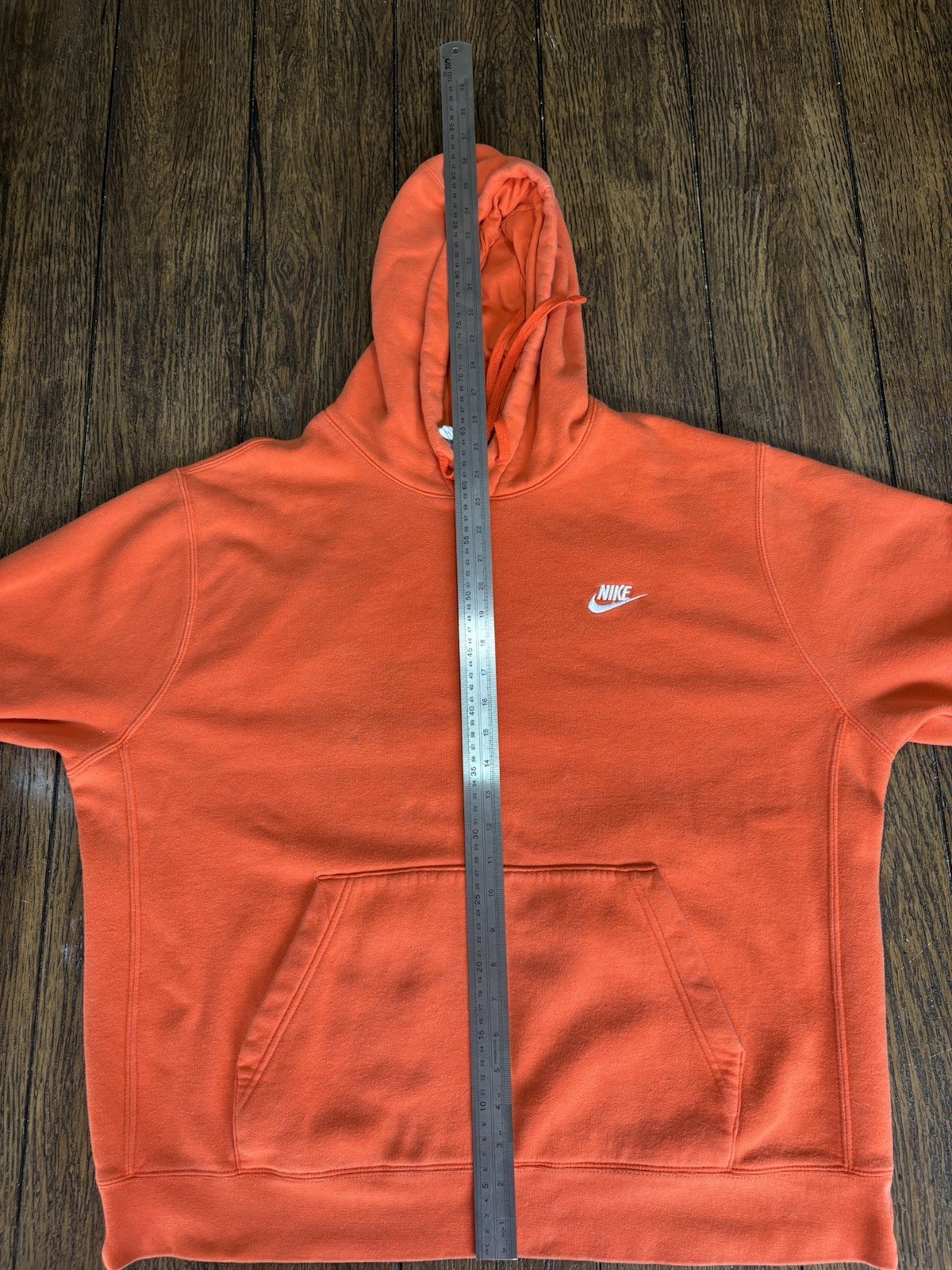 Nike Men’s Orange Embroidered Logo Fleece Pullover Hoodie Kangaroo Pocket sizeXL