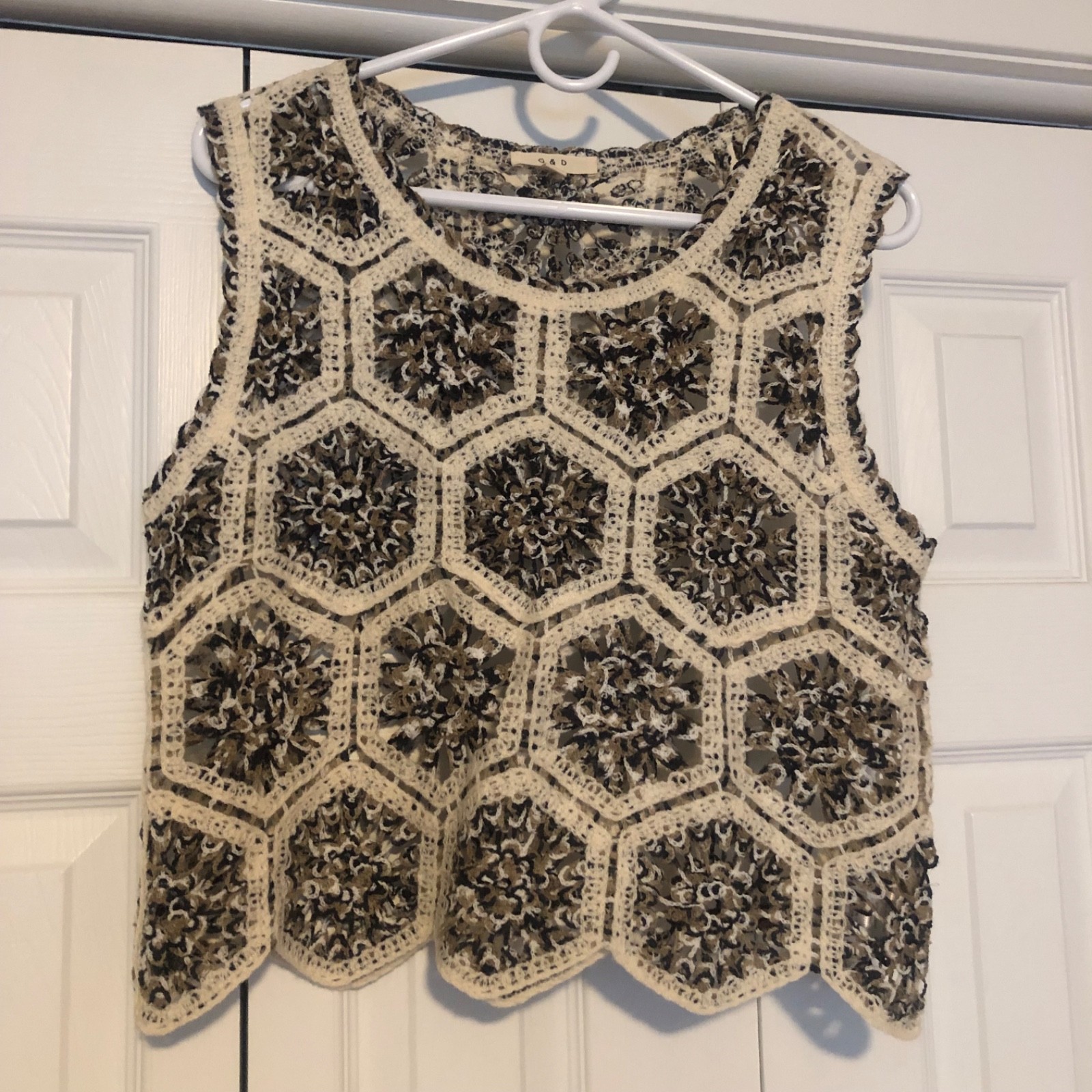 G & D Crochet Hexagon Top Women’s Size Medium Retro 60s Festival Boho