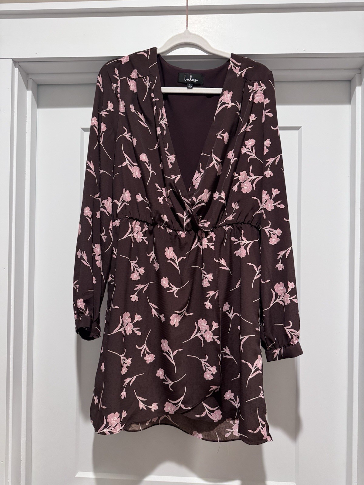 Lulus Women’s Burgundy Pink Floral V-Neck Long Sleeve Mini Dress, Size L