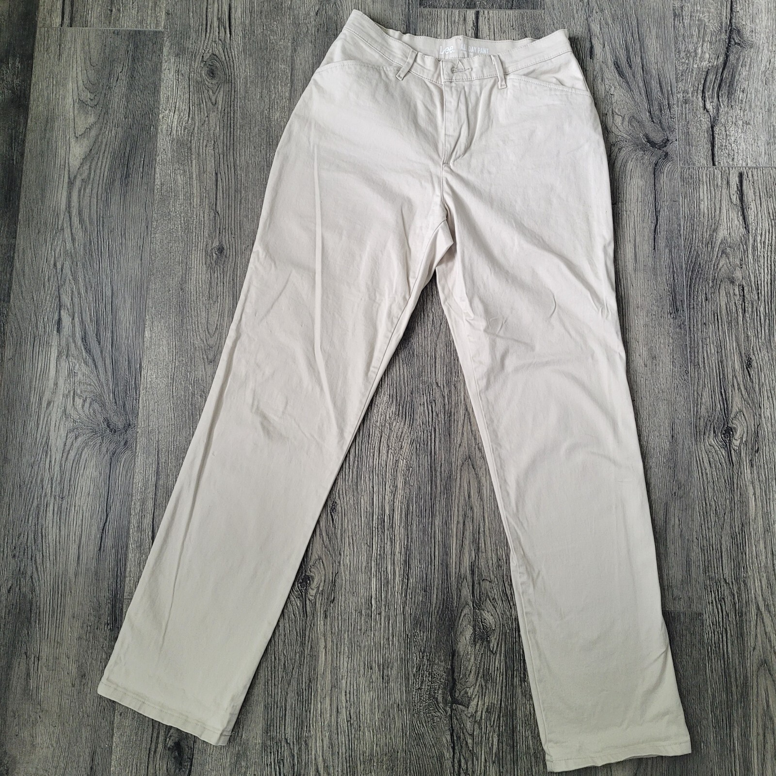 Lee Relaxed Fit Straight Leg Pants All Day Pants Womens Size 6 Medium Cotton