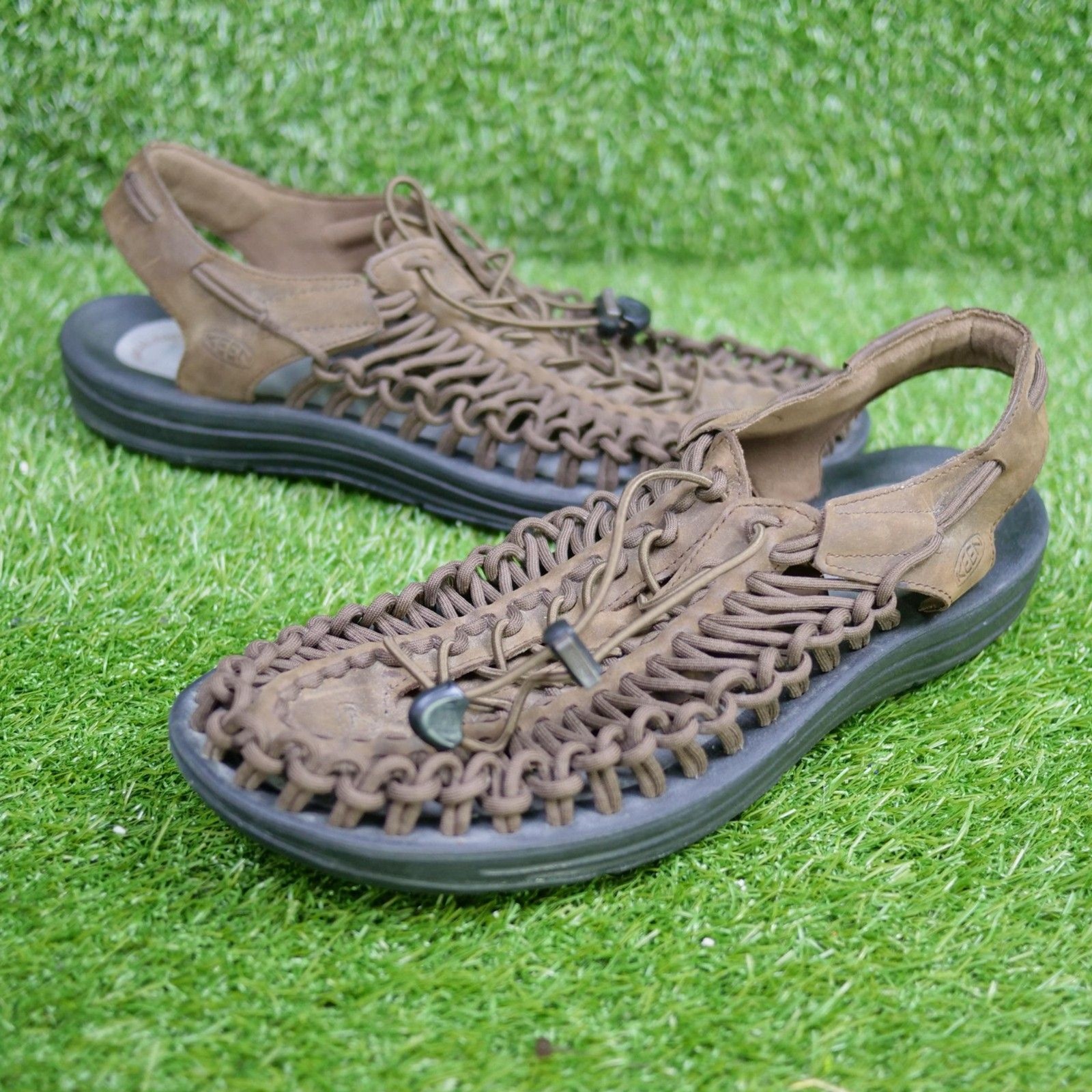 KEEN UNEEK Sandals – Men’s Size 12