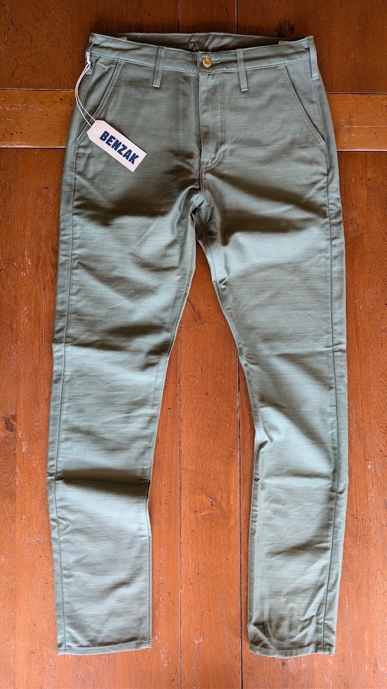 BENZAK BC-01 Chinos | 10 oz. Tapered Army Green | 28″ Waist | New with Tags