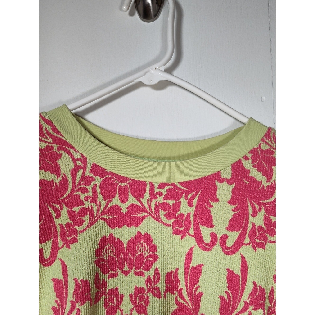 Sundance waffle knit thermal long sleeve top green pink floral M petite