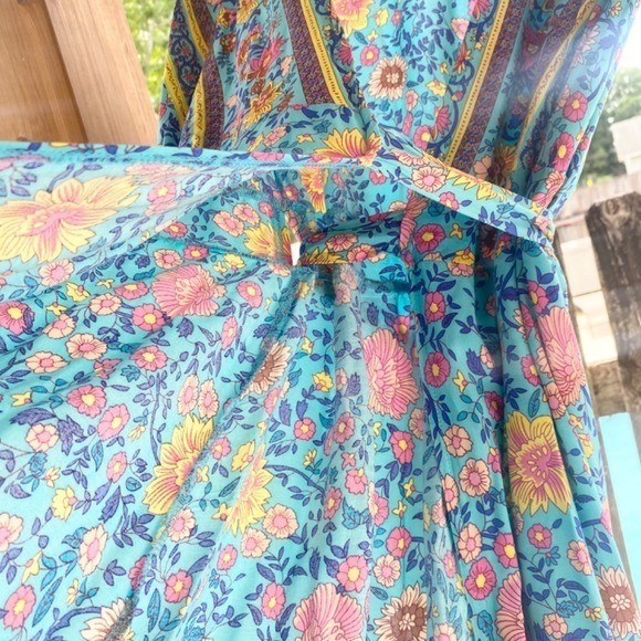 Pretty Garden Floral Wrap Maxi Dress, Womens M Blue Flutter Sleeves Romantic