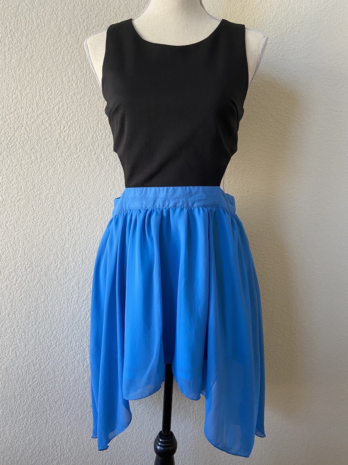 US 8/UK 12 Paprika Cutout Dress ASOS High Low Black Blue