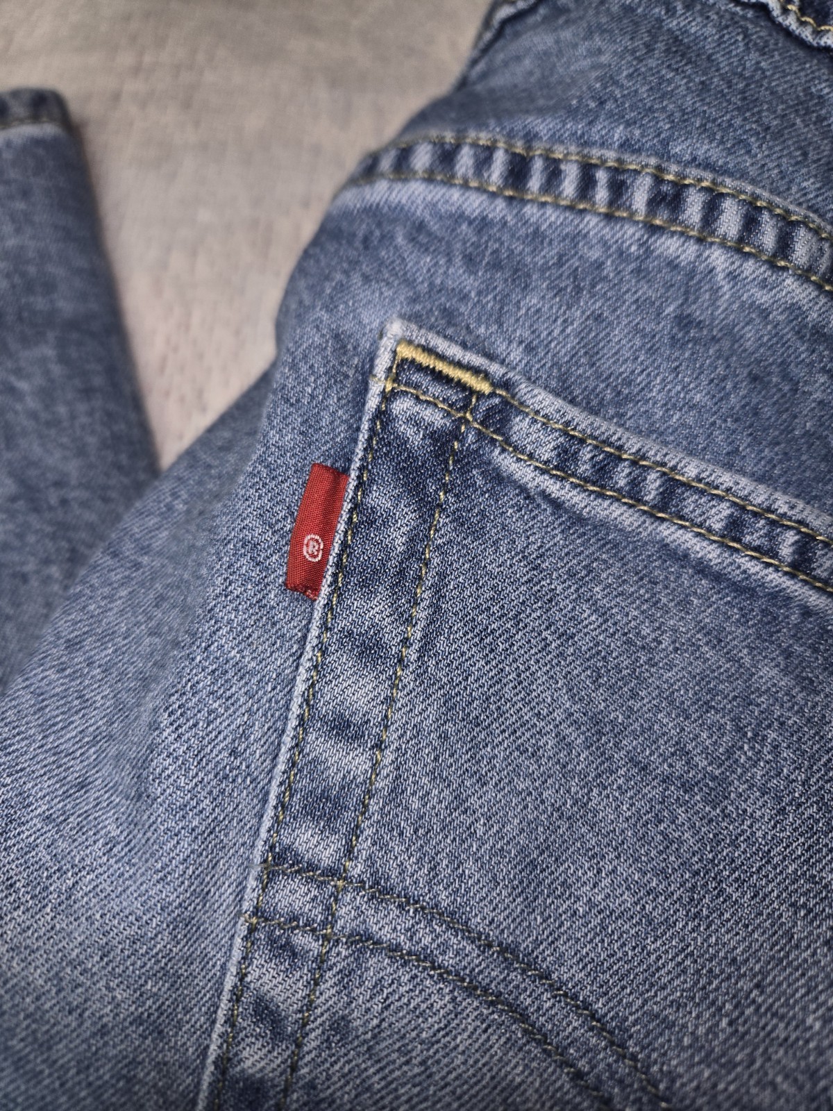 Levi’s 502 Men’s Taper Fit Blue Jeans Waist 36 Inseam 32 Rare Blank Red Tab A11