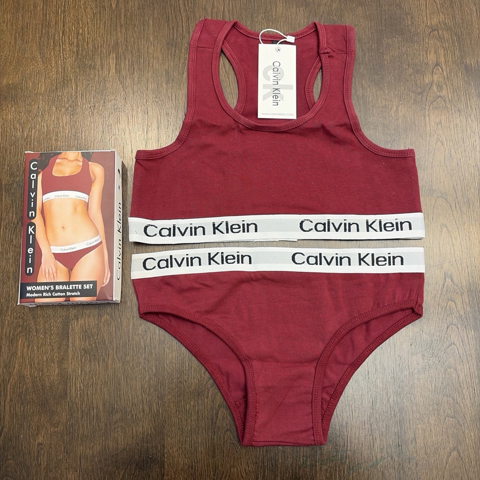 Calvin Klein Red Sports Bralette Set with White Logo Band Size Large New