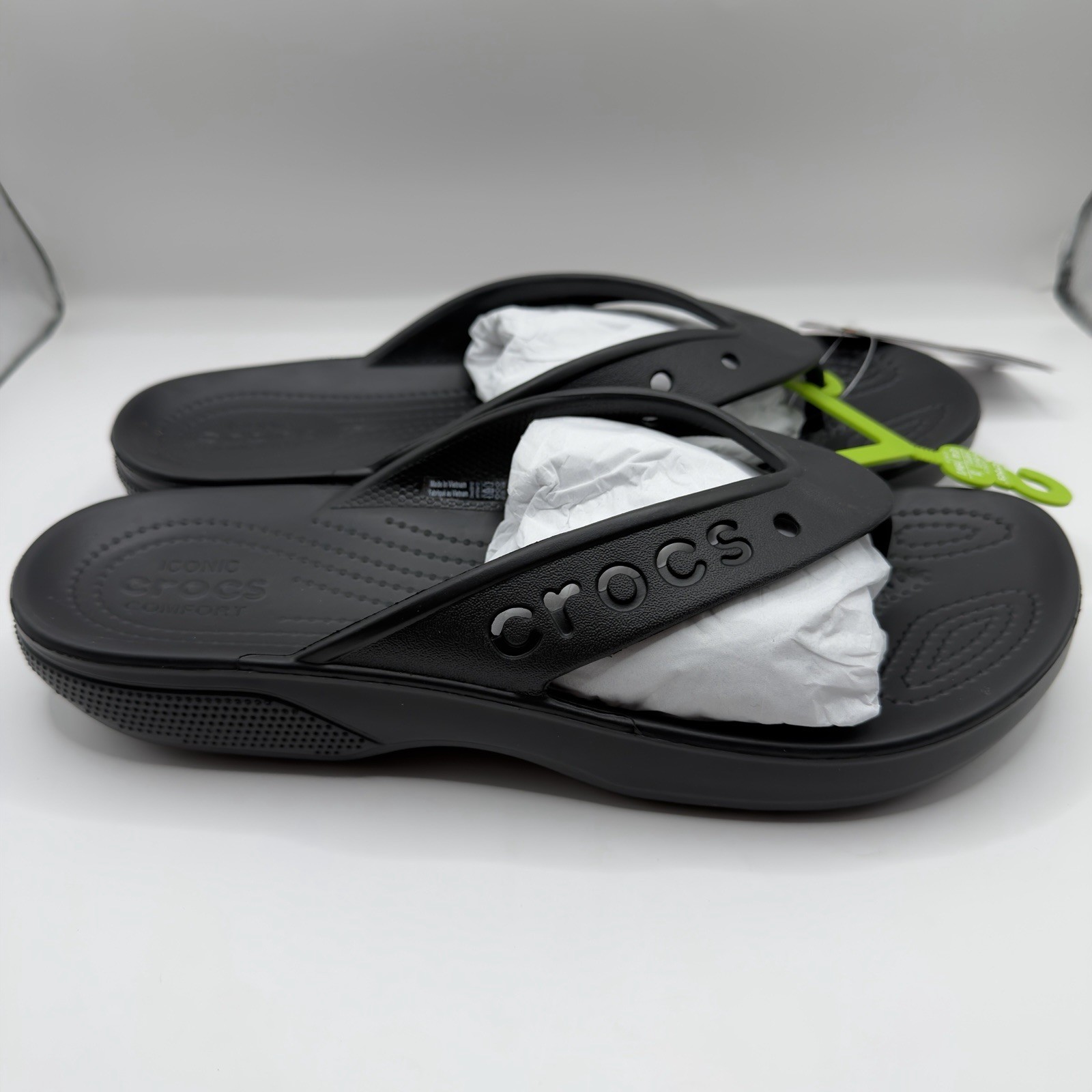 Crocs Adult Men’s Baya II Flip Flop Sandals Black US Mens Size 10 New with Tags