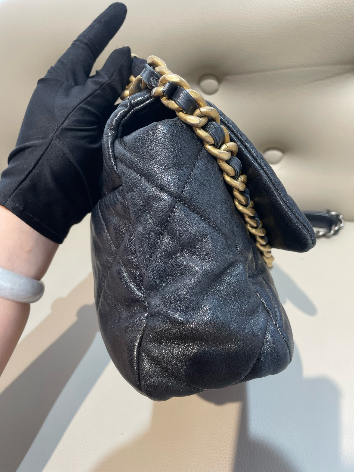 Chanel Small 19 Bag Lambskin Crossbody Bag (24.5×9×17)cm