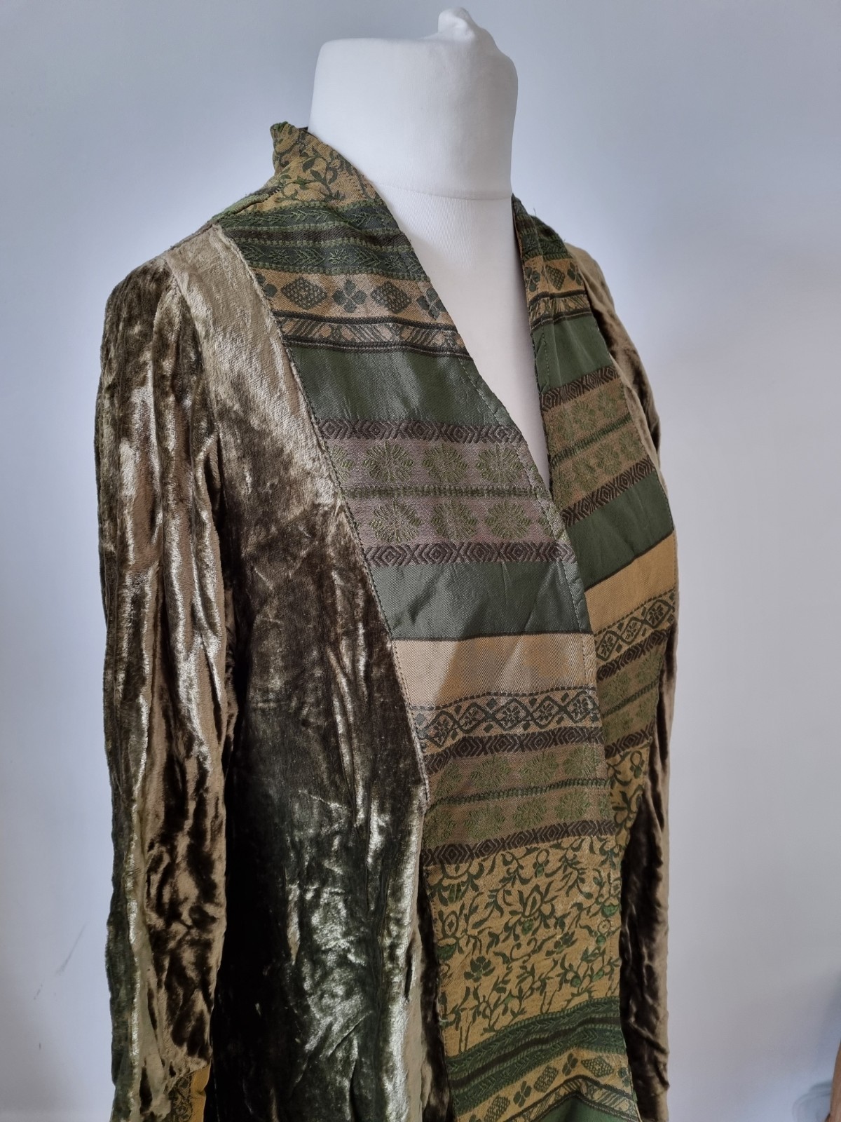 Kasbah Waterfall sides Cardigan Jacket Size 1 (UK 10/12) Green Part Velour