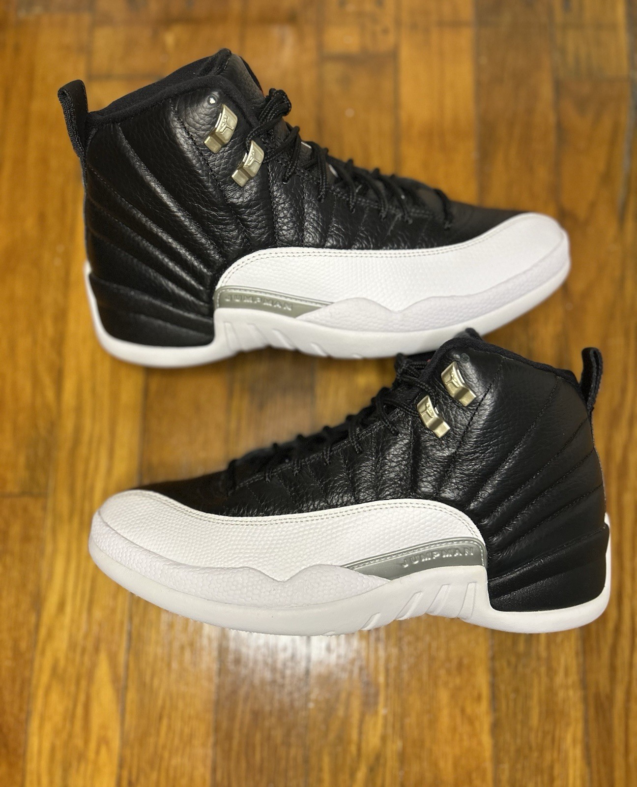 Air Jordan 12 Retro Playoffs 2022 Size 9 Men Shoes