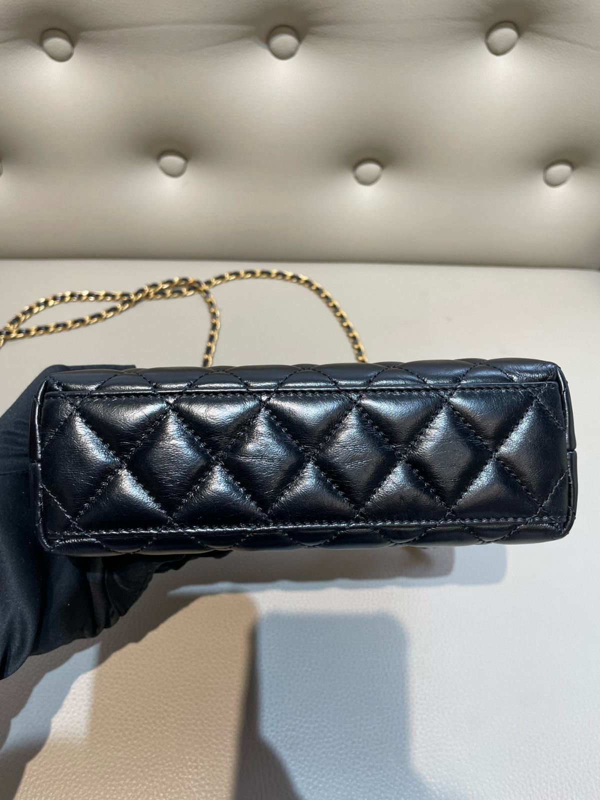 Chanel Mini Crossbody Bag（ 13.0×19×7.0）cm