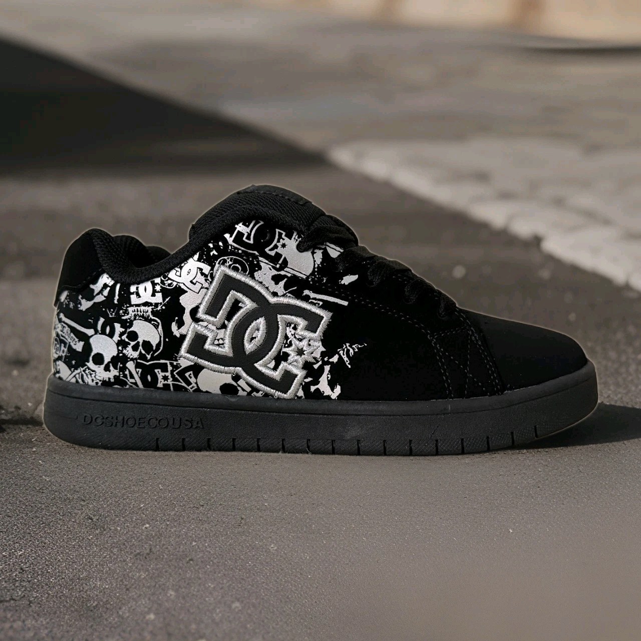Women’s DC Gaveler – Black/Grey/White