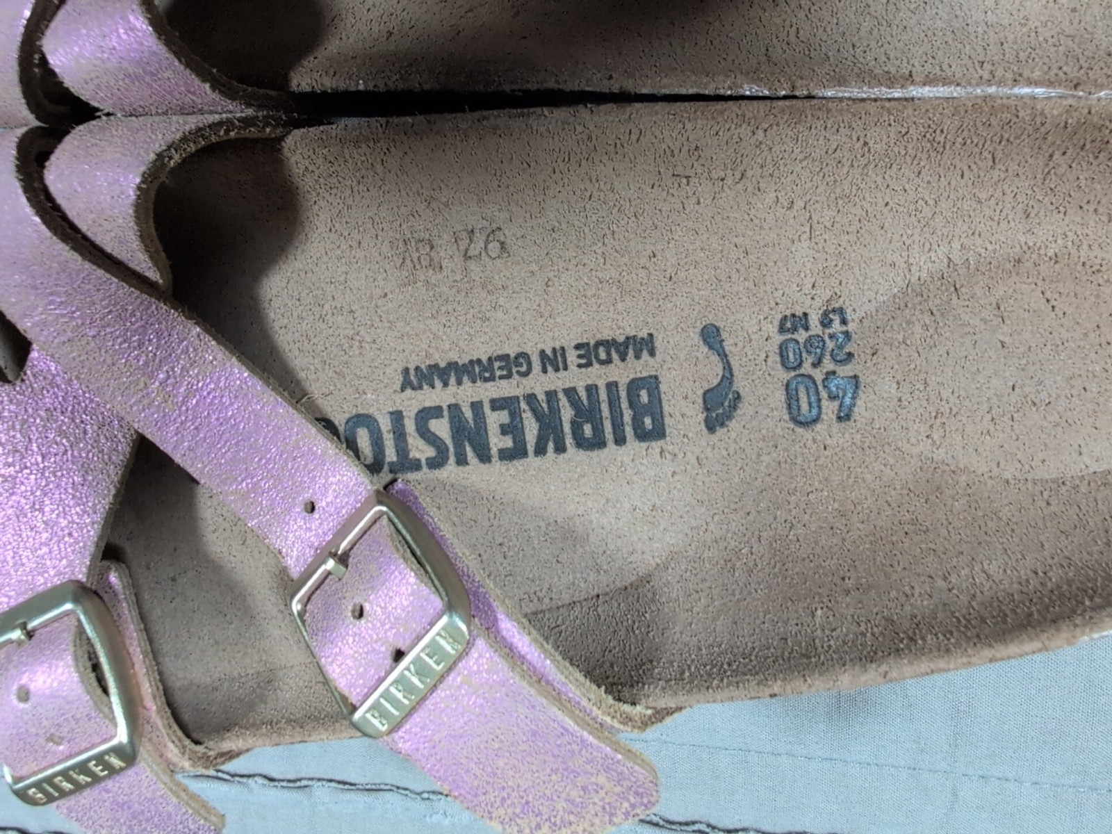 Birkenstock Yao Balance Washed Pink Metallic Suede Slide Sandal W9 M7 Narrow 40