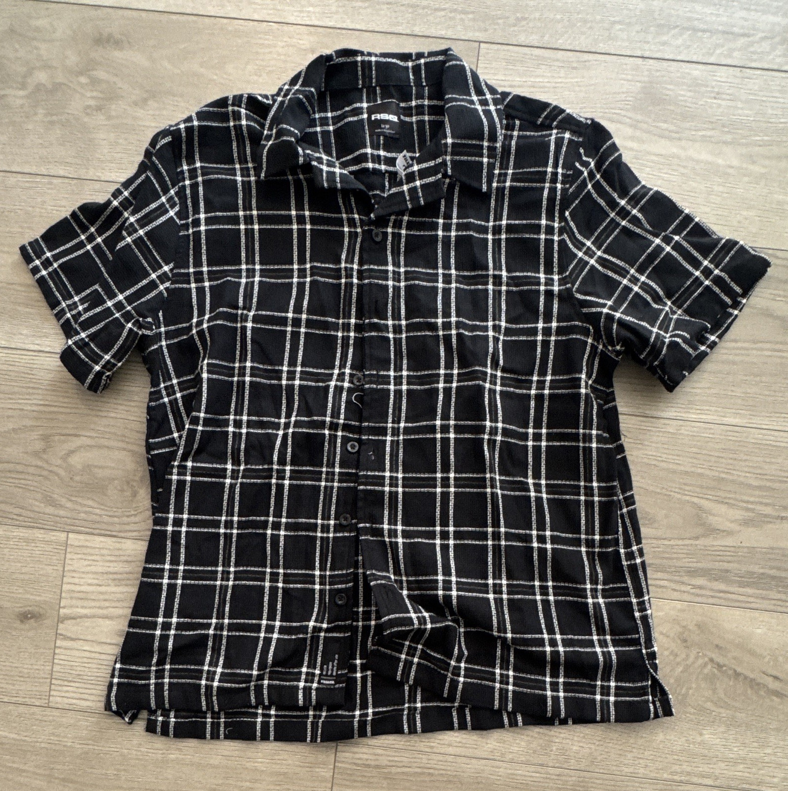 RSQ Men’s L Plaid Shirt Black/White Short Sleeve Button-Up Point Collar