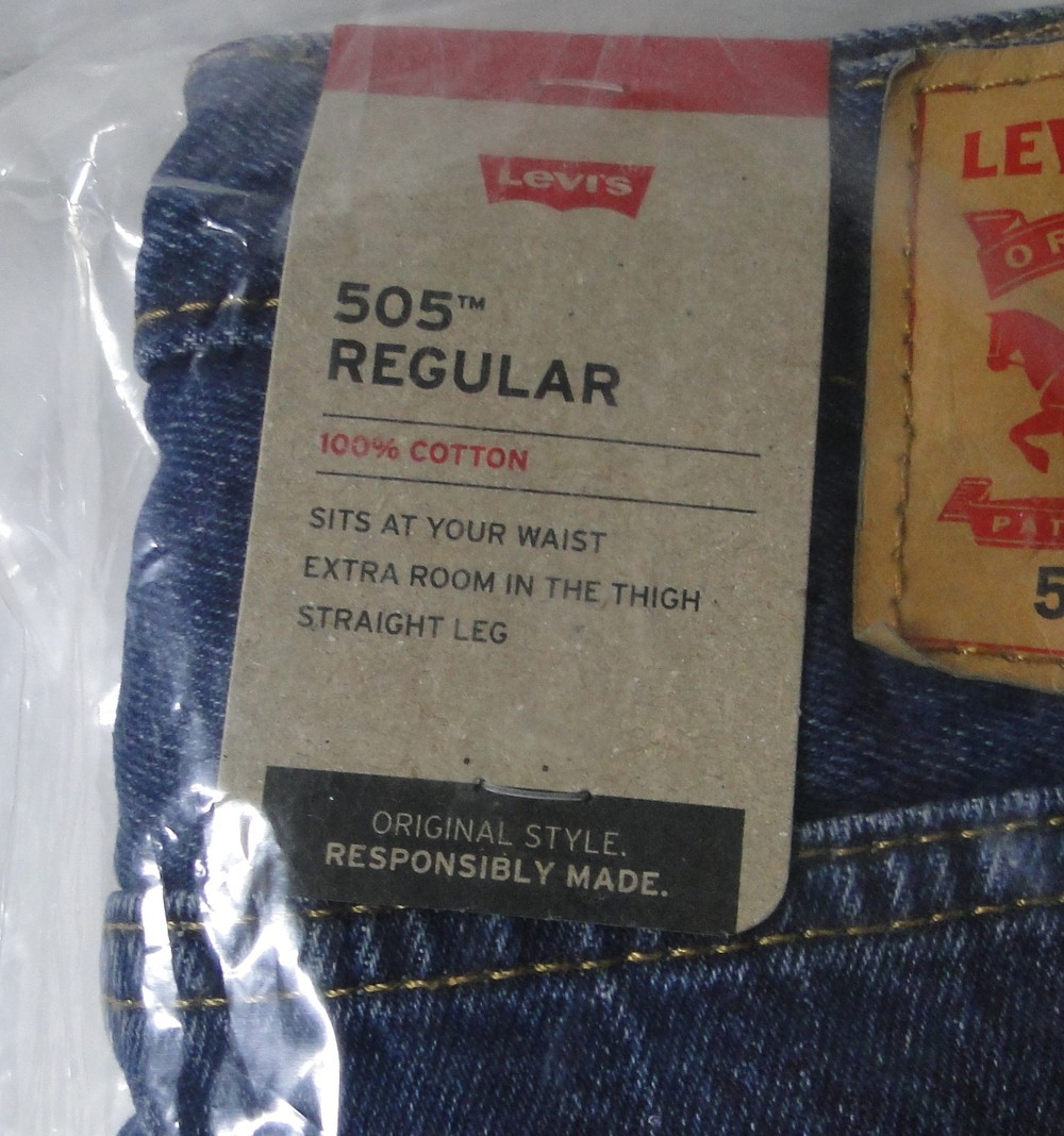 Levi Men’s 505 Regular Fit Jeans, Dark Stonewash, 32W X 34L NEW SEALED !