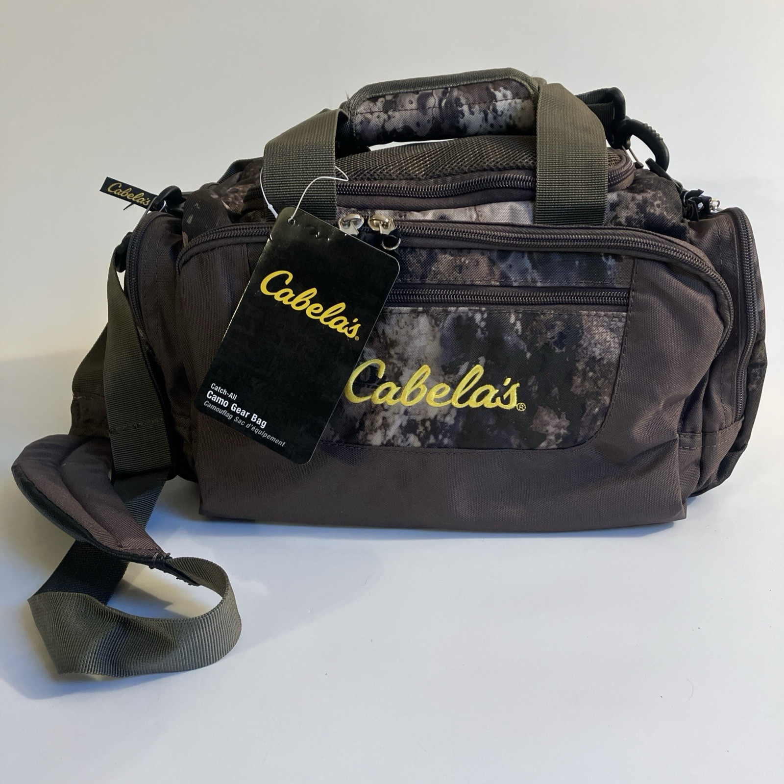 CABELAS CAMO Camouflage MINI Catch-All DUFFLE Gear Blind Hunting BAG Zip Pockets
