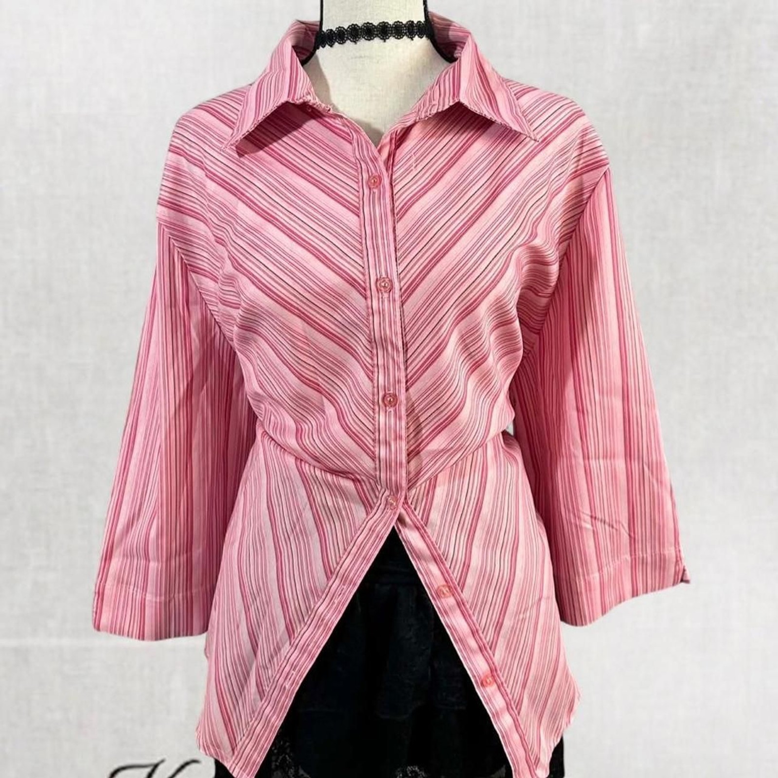 Vintage Style Pink Candy Aesthetic Striped 3/4 Sleeve Button Up Top
