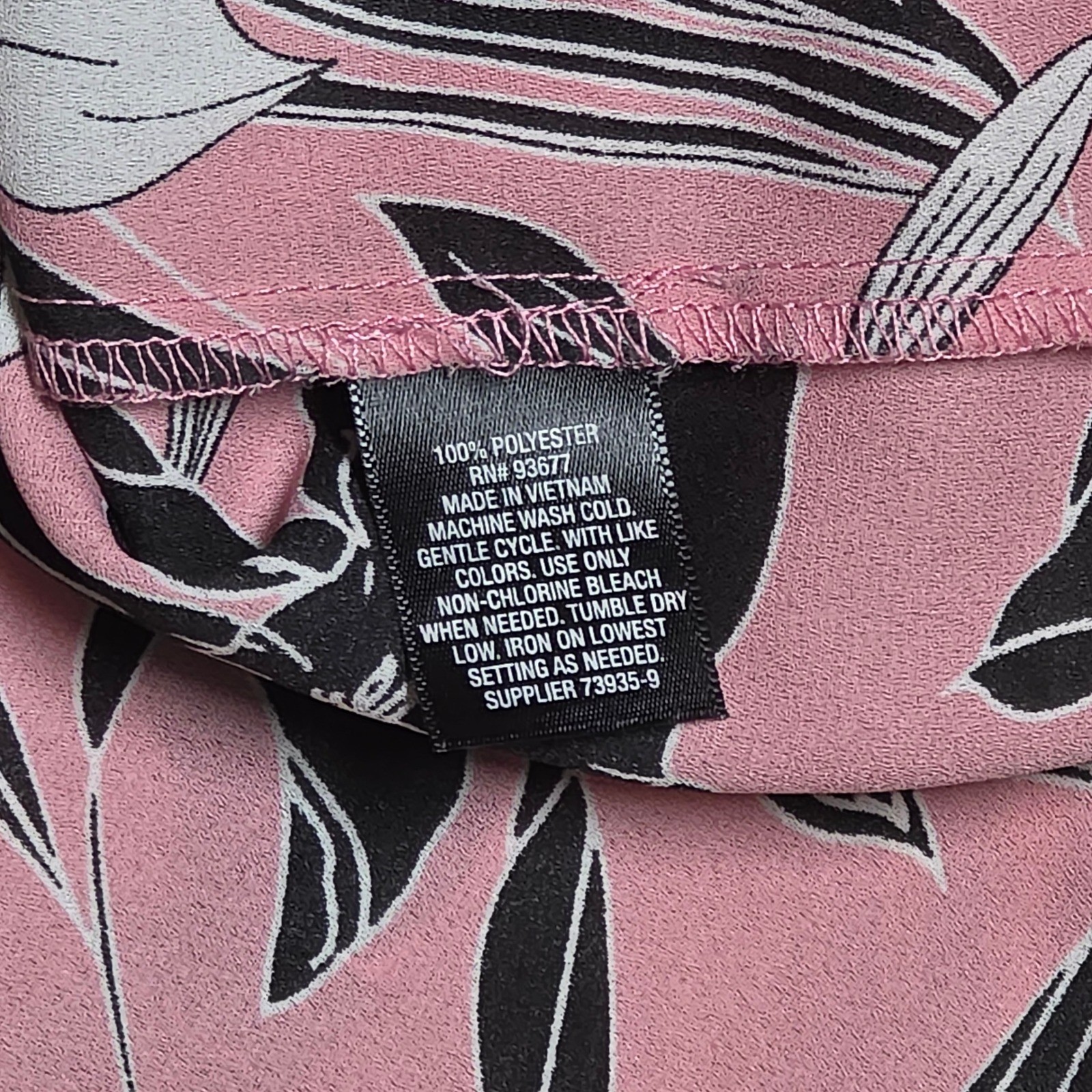 Worthington Floral Print Blouse Women’s Size XS Pink 3/4 Sleeve Keyhole Neck