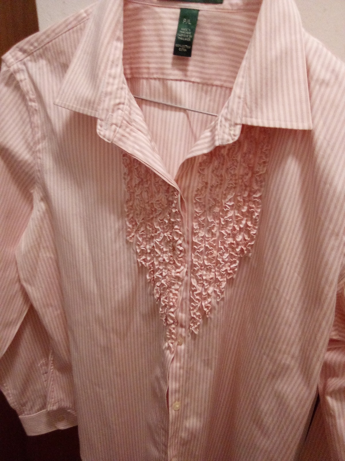 ” Lauren” Ralph Lauren Petite Pink& White Ruffle Front Cotton Shirt Blouse….