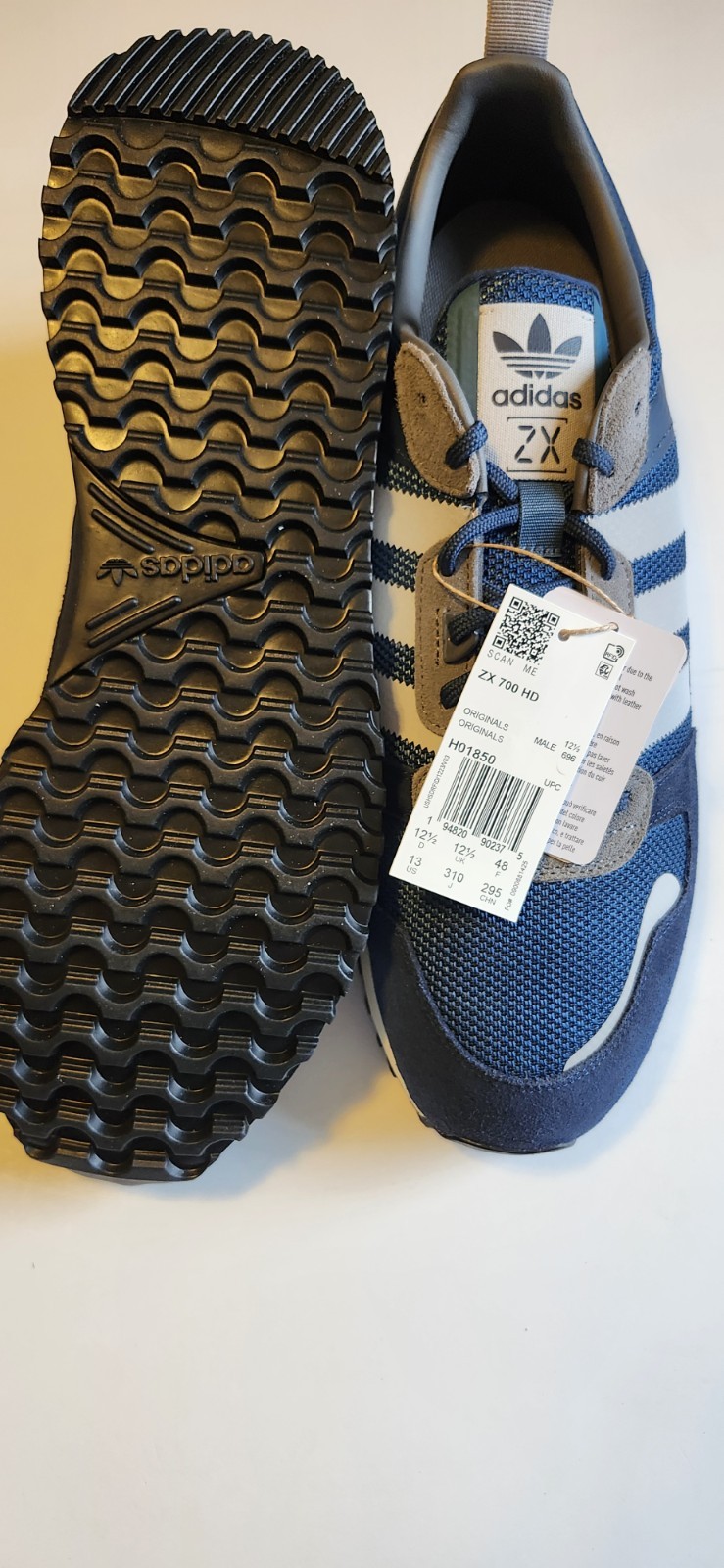 Size 13men – adidas ZX 700 HD Crew Navy NEW