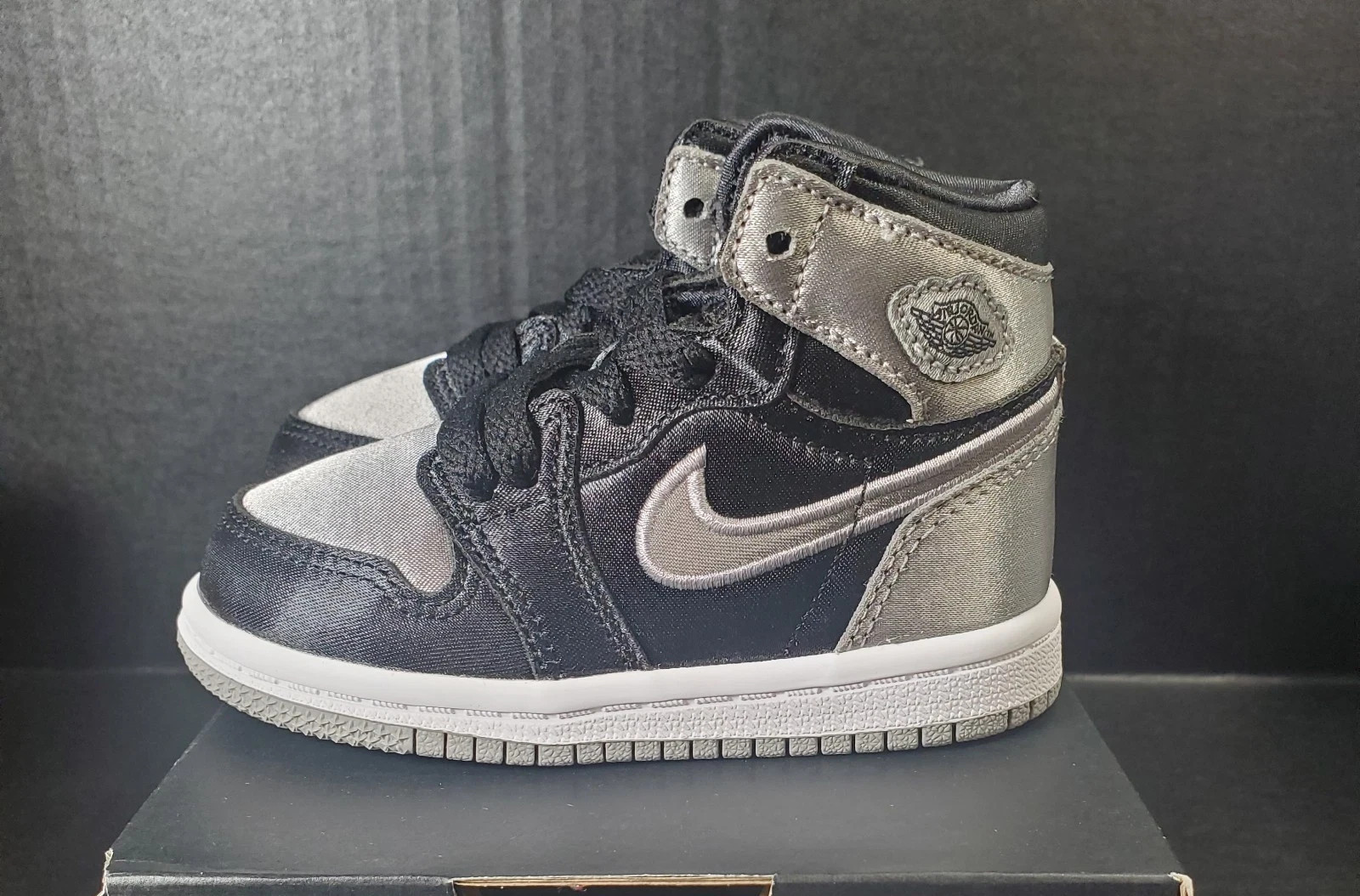 Nike Jordan 1 Retro High OG Satin Shadow Baby Size 5C FD5305 010 Black /Grey NEW