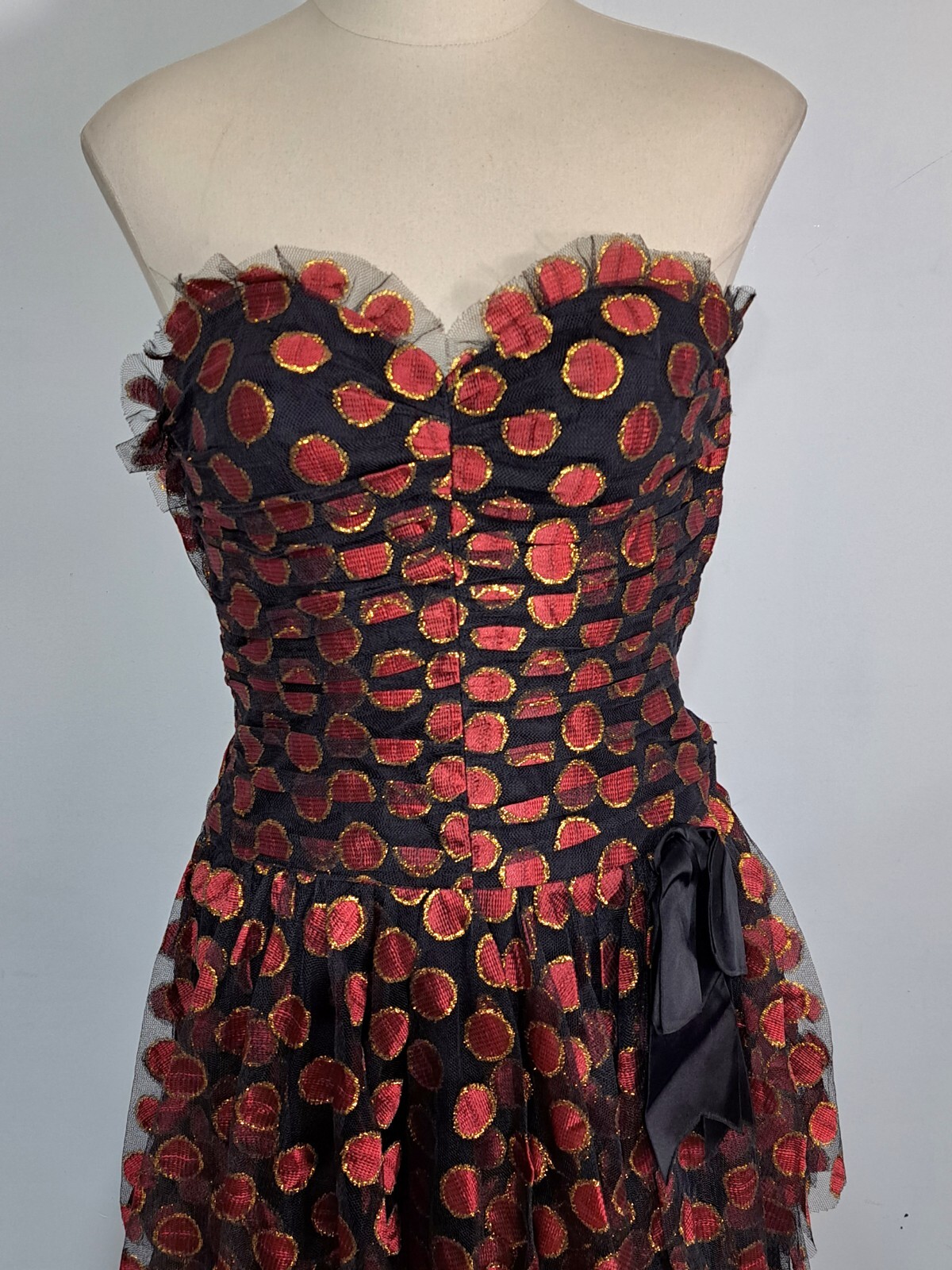 Vintage Bellville Sassoon Strapless Party Dress Ruched Tiered Skirt XS Metallic