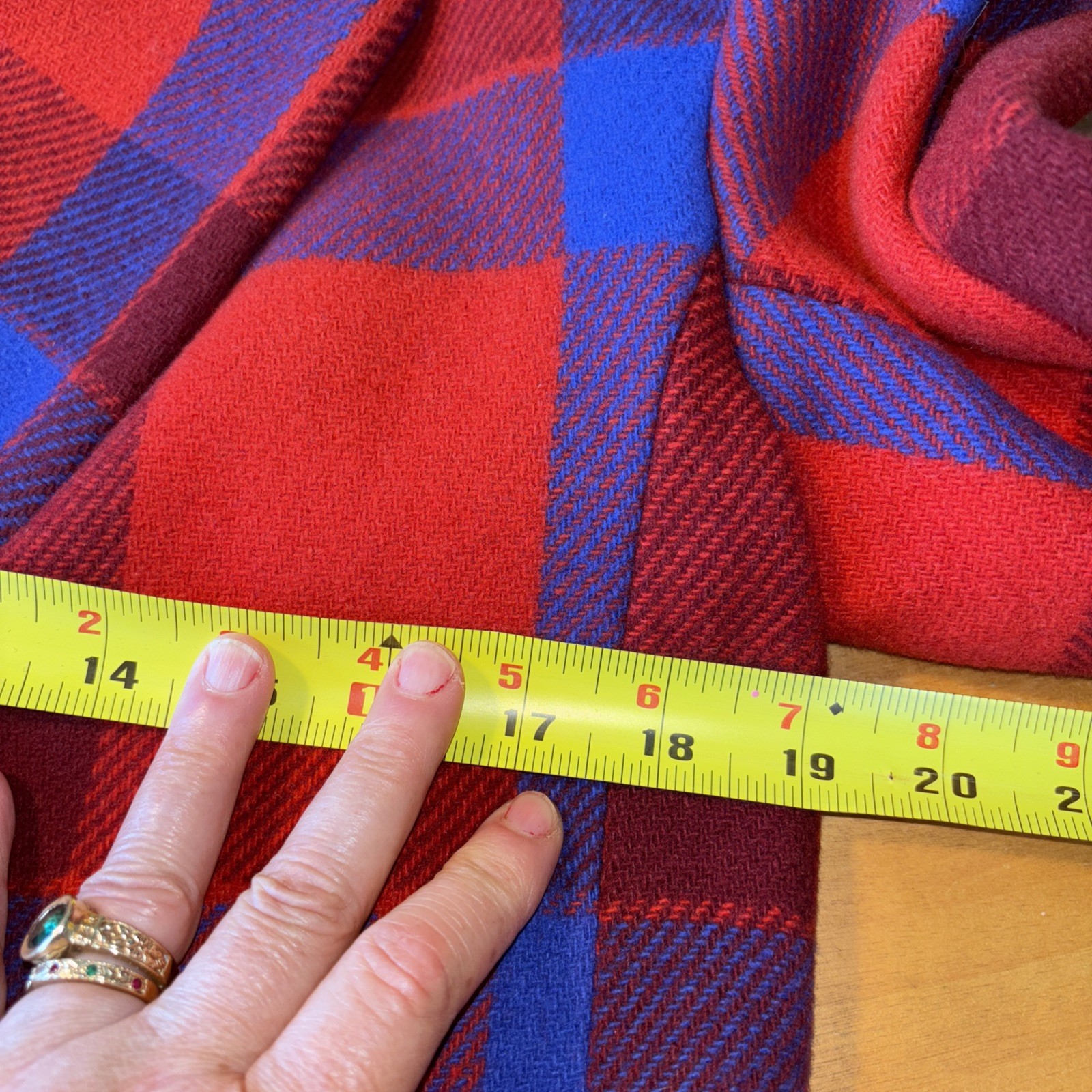 51 J Crew Oversized topcoat in plaid Italian stadium cloth wool S Flawless