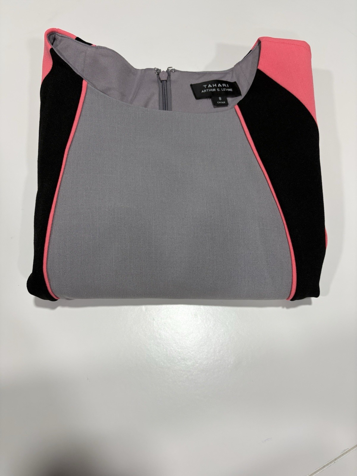 Tahari Arthur Levine Dress Size 8 Colorblock Sheath Sleeveless Gray Black pink