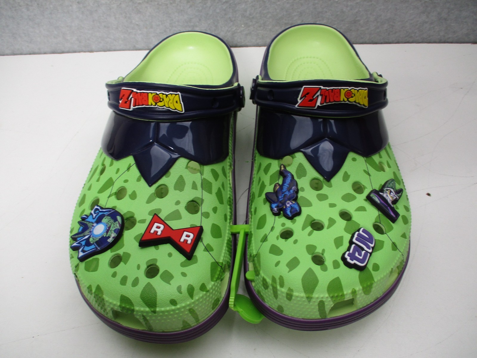 Crocs Dragon Ball Z Cell Classic Clogs Mens Sz 12 Green Slip on Shoes
