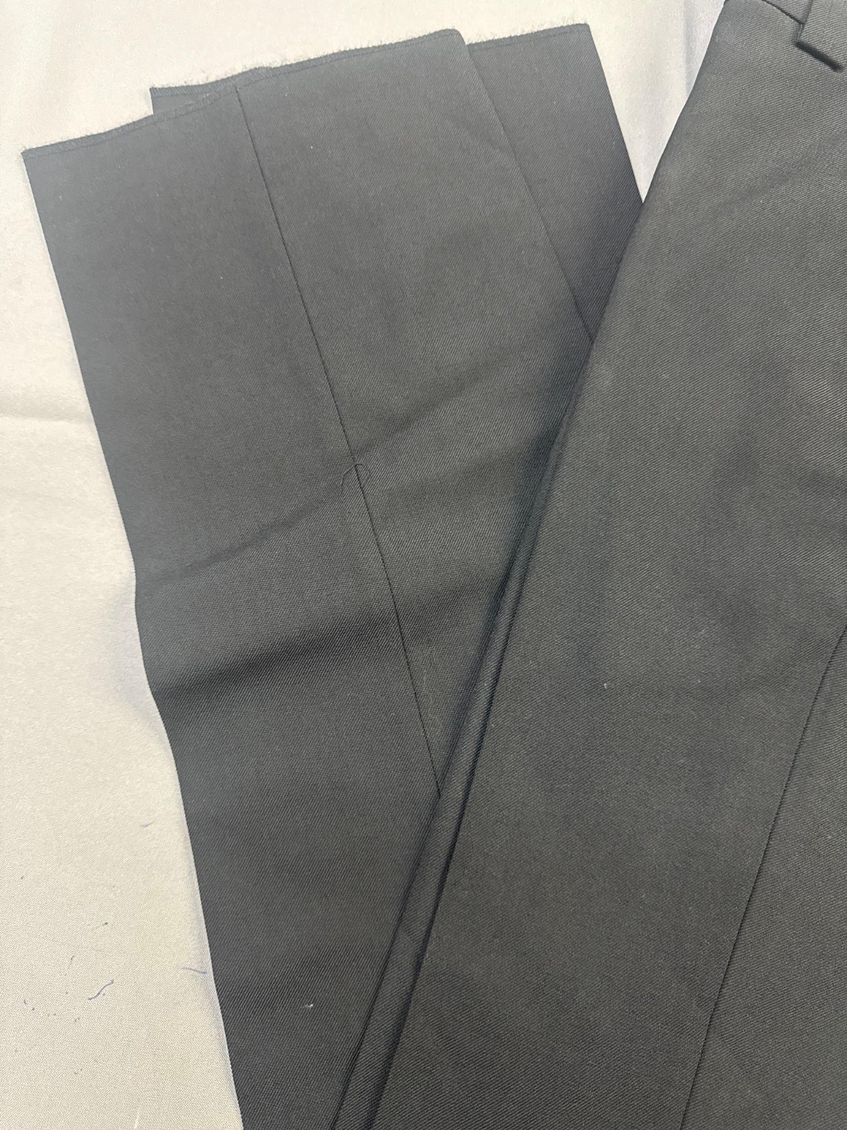 Blauer Men’s Classact 8560 Serge Weave 4-Pocket Wool Pant