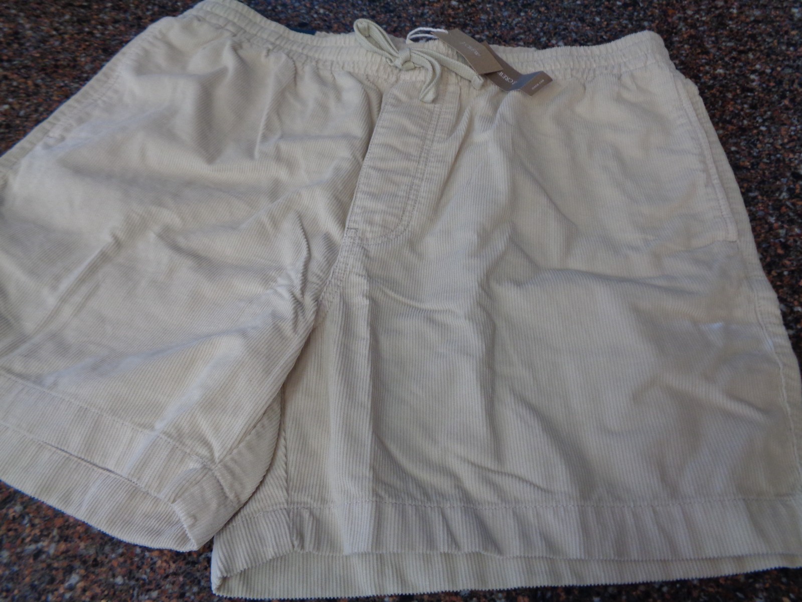 J.CREW Men’s Large Corduroy Drawstring Short Stone 5″ Elastic Waist Shorts NWT