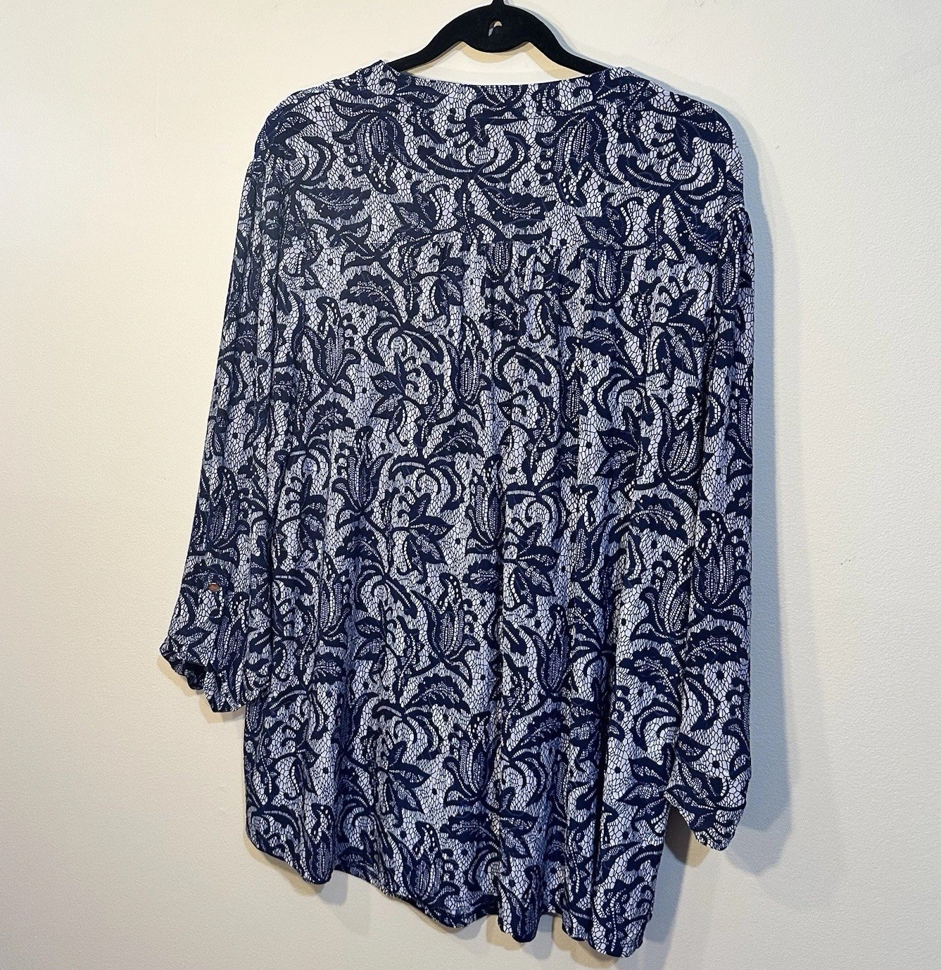 New Directions Womens Plus 3X Navy & White Floral Lace 3/4 Sleeve V-Neck Blouse