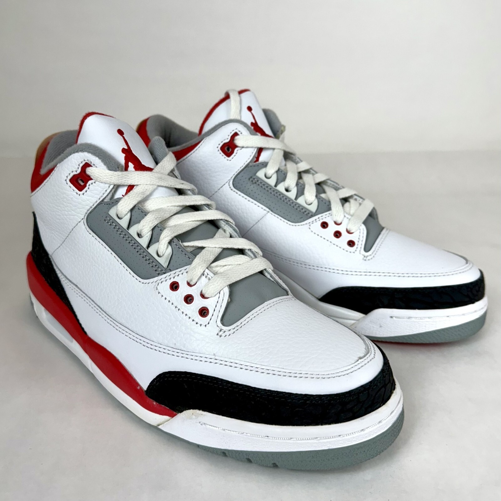 New Size 10 Air Jordan 3 Retro Fire Red 2007 White Red Cement Grey 136064-161