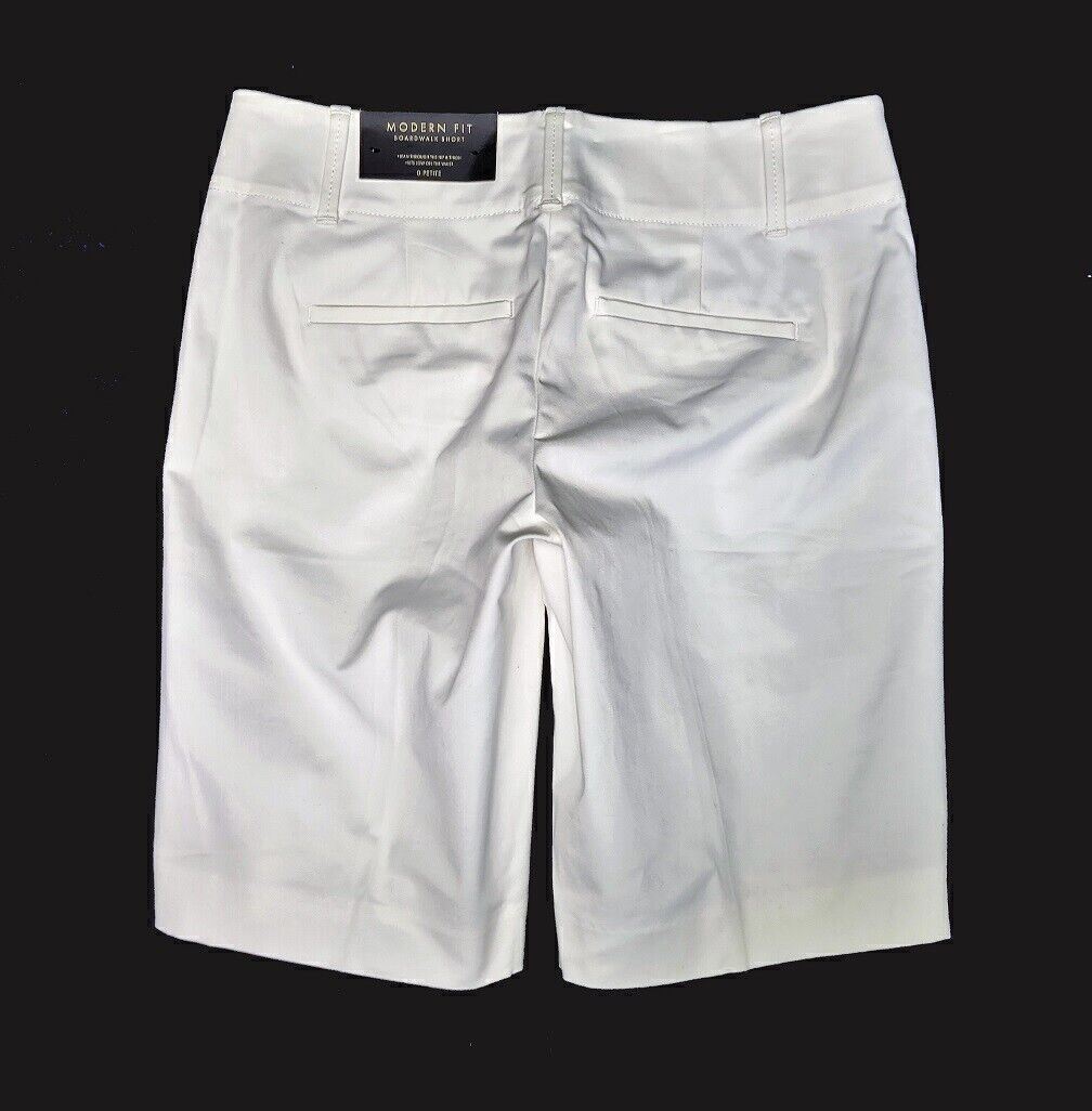 NWT Ann Taylor Crisp white Board Walk Bermuda walking women’s Shorts