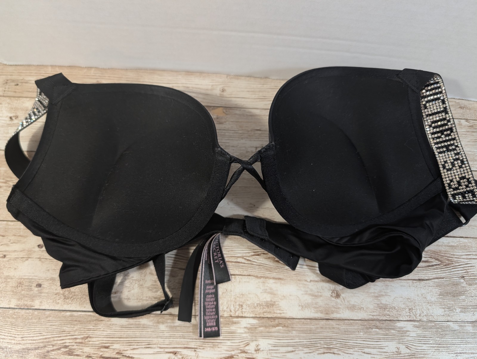 Victoria’s Secret Very Sexy Bombshell Push-Up Bra Rhinestone Straps Size 34B