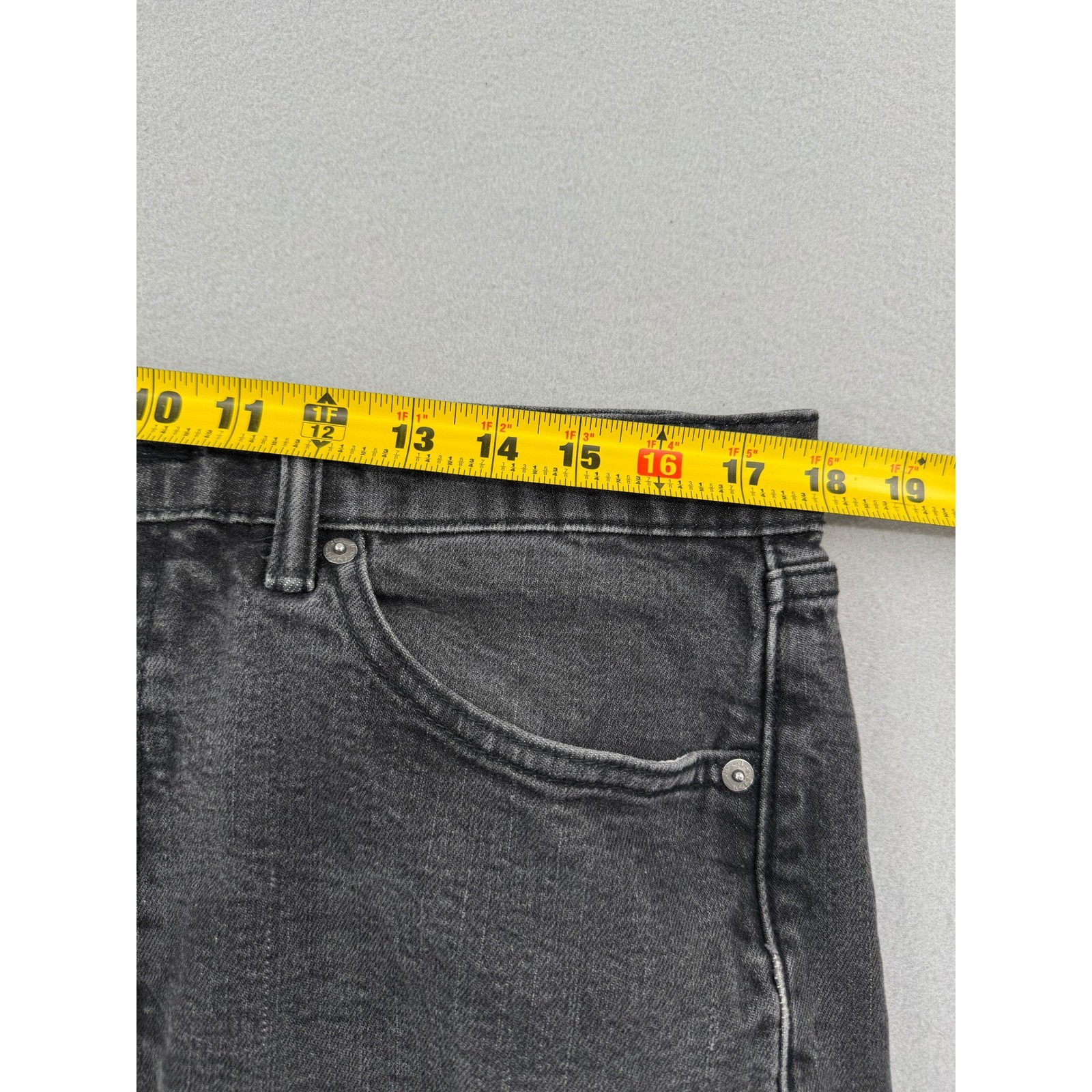 Levis 505 Regular Fit Jeans Mens 36×34 (36×32) Faded Black Straight Leg Denim