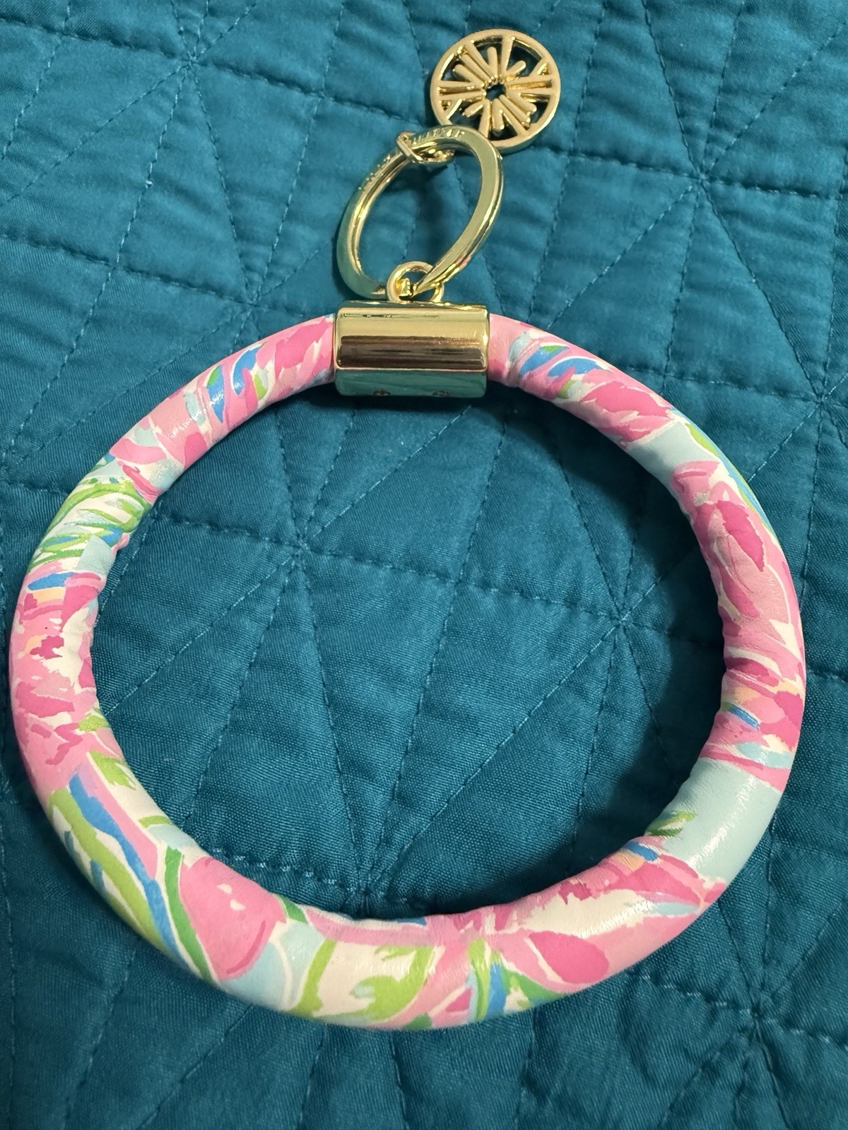 NWOT Lilly Pulitzer Loop Circle Wristlet Keyring w/ Charm