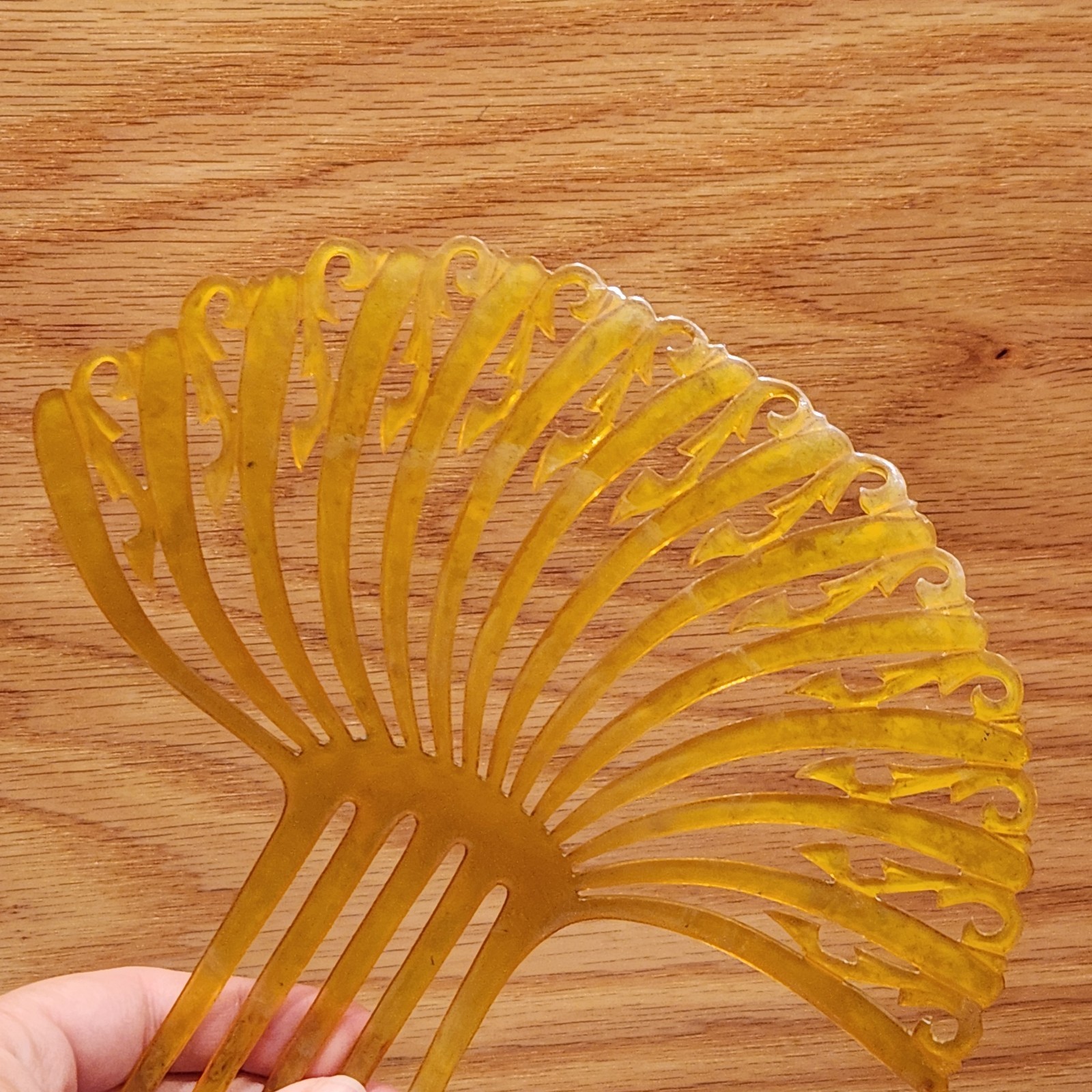 Vintage Art Deco Style Faux Tortoise Shell Amber Mantilla Hair Comb Pick Lucite?