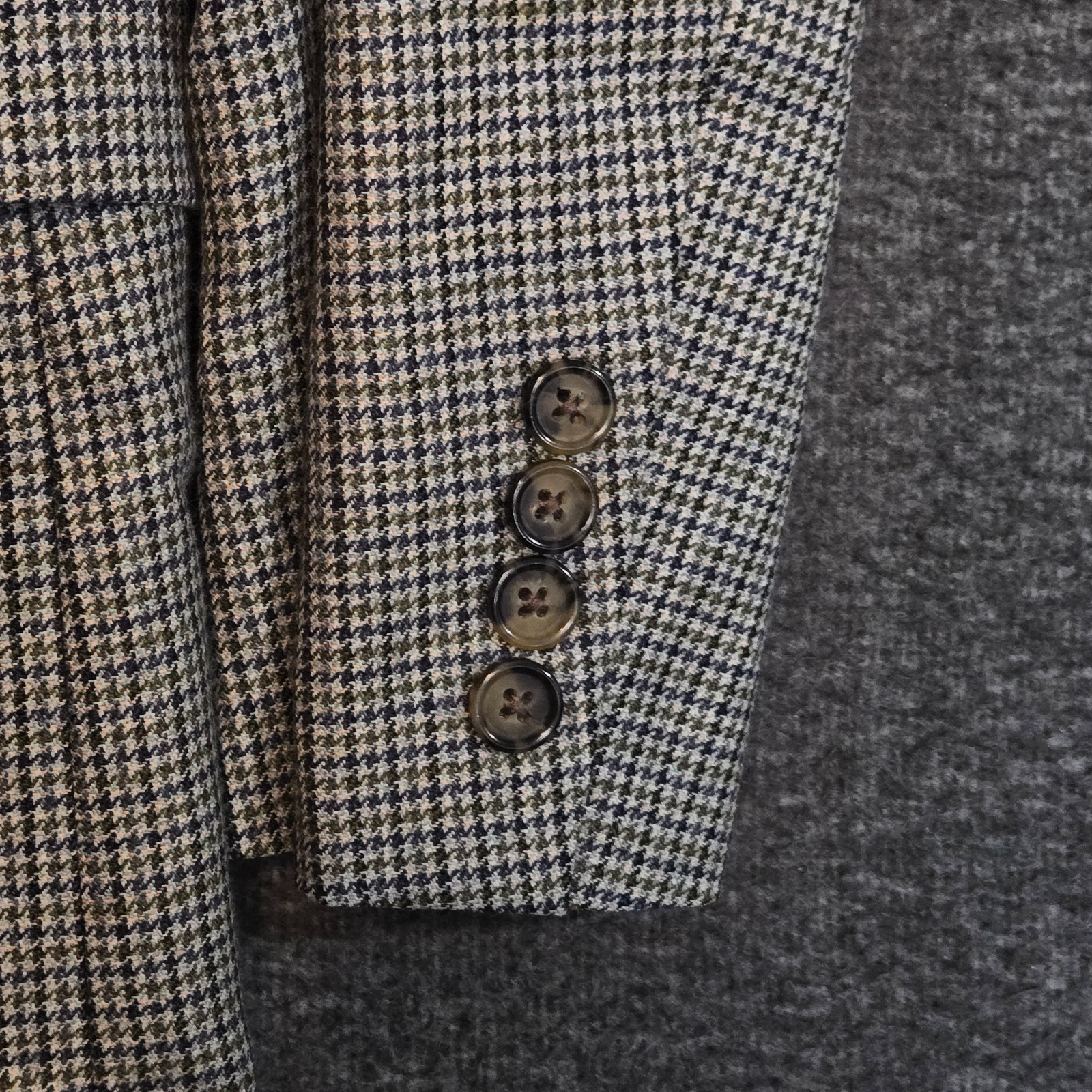 Brooks Brothers 1818 Mens Gray Houndstooth Suit Jacket Blazer 100% Wool 40R