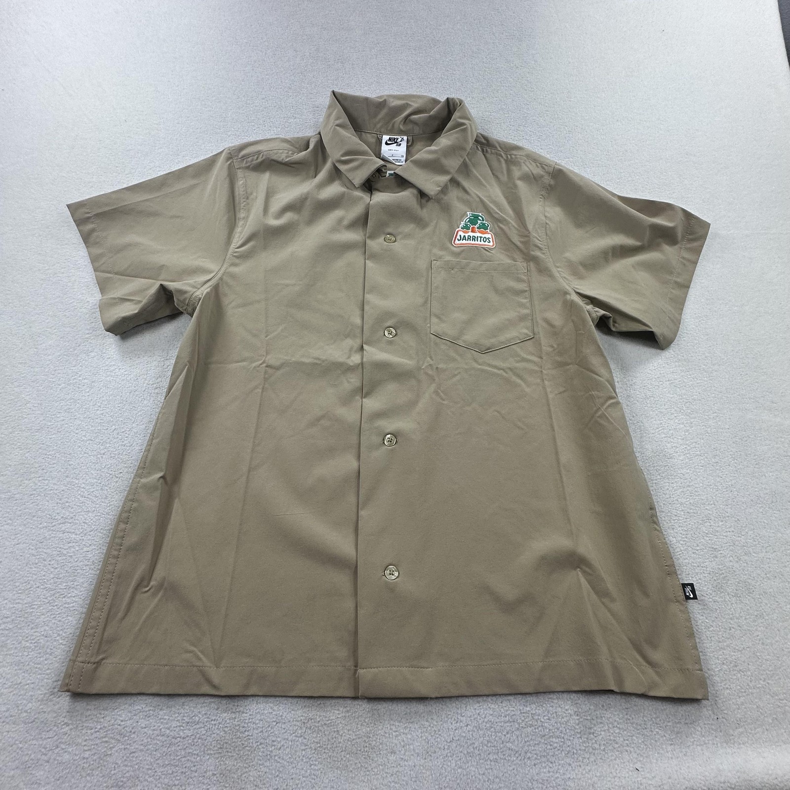 Nike SB Jarritos Dri-FIT Bowling Shirt Mens Small Beige Short Sleeve DV9077