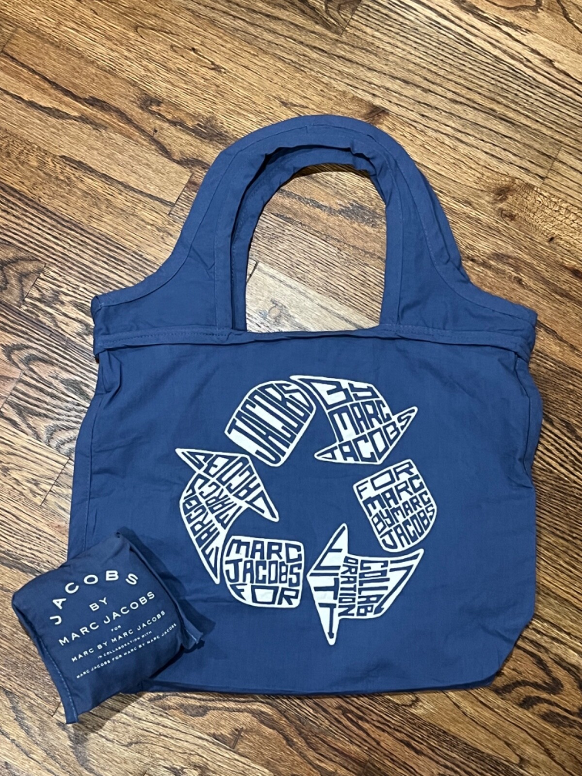 Marc Jacobs Re-Usable Shopper Folding Tote Bag – Brand New Vintage 2012