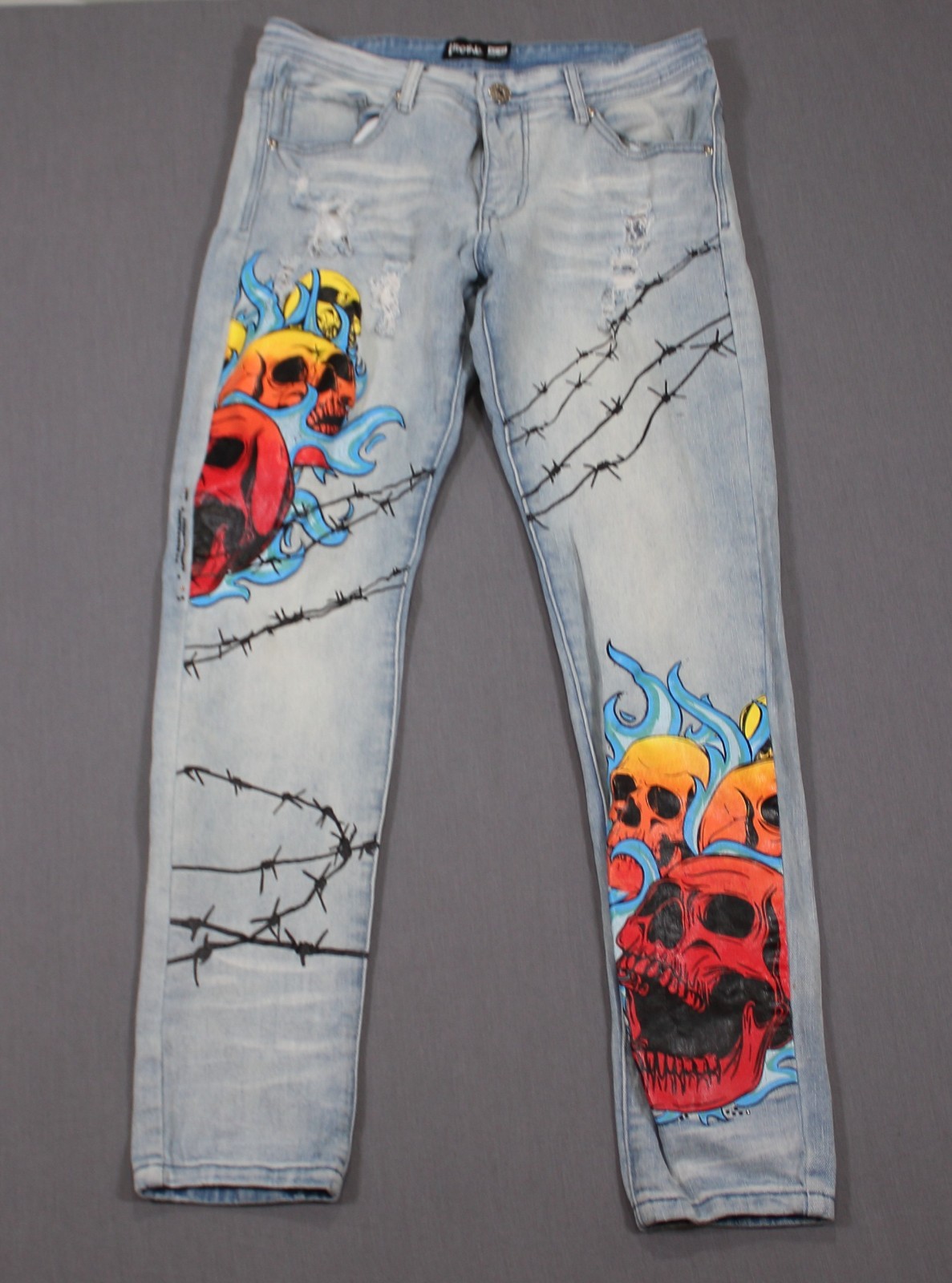 MOTIVE DENIM JEANS Blue Skull Graphic Rhinestone Print Stretch Tag 32X32 (32X31)